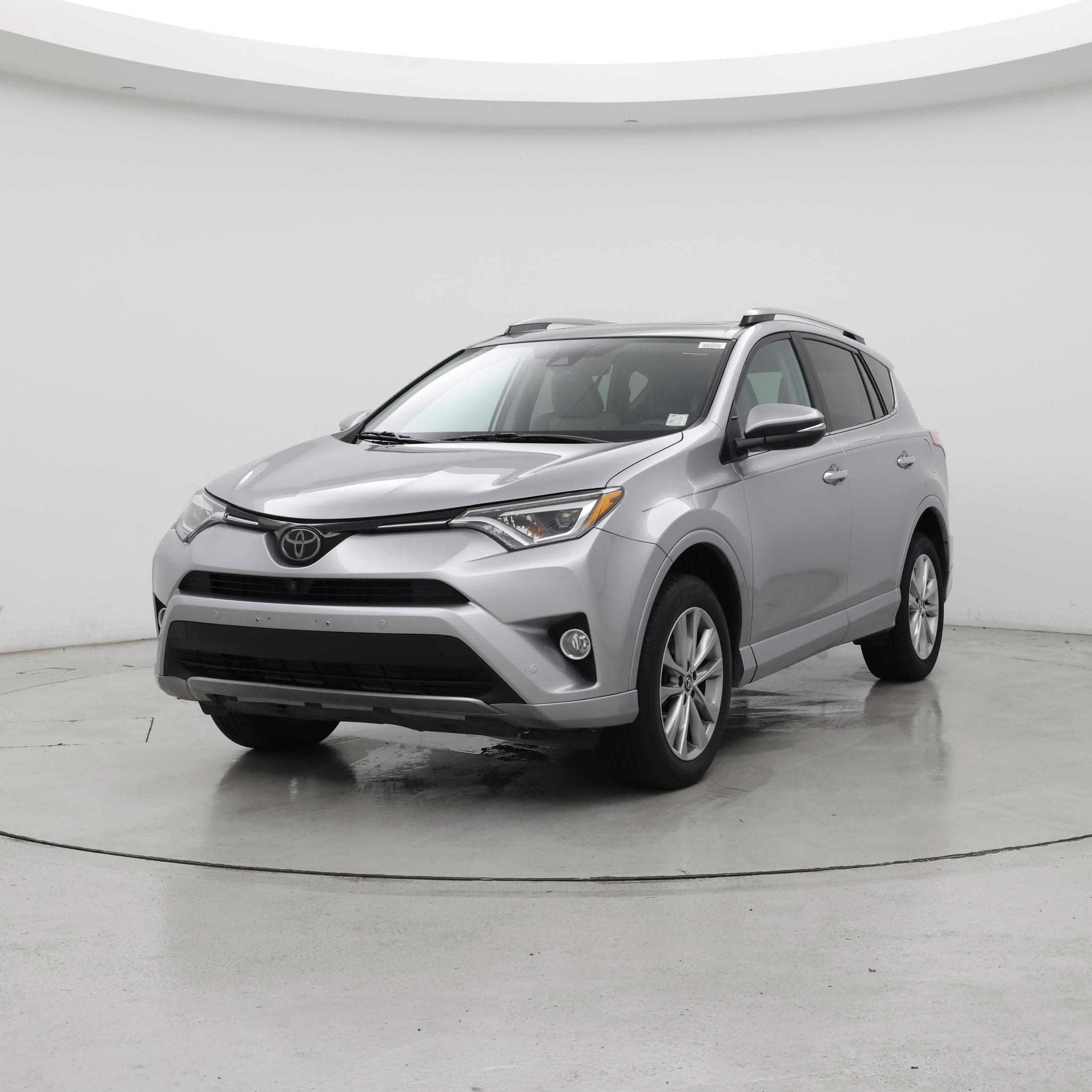 Thumbnail: 2017 Toyota RAV4 - 4