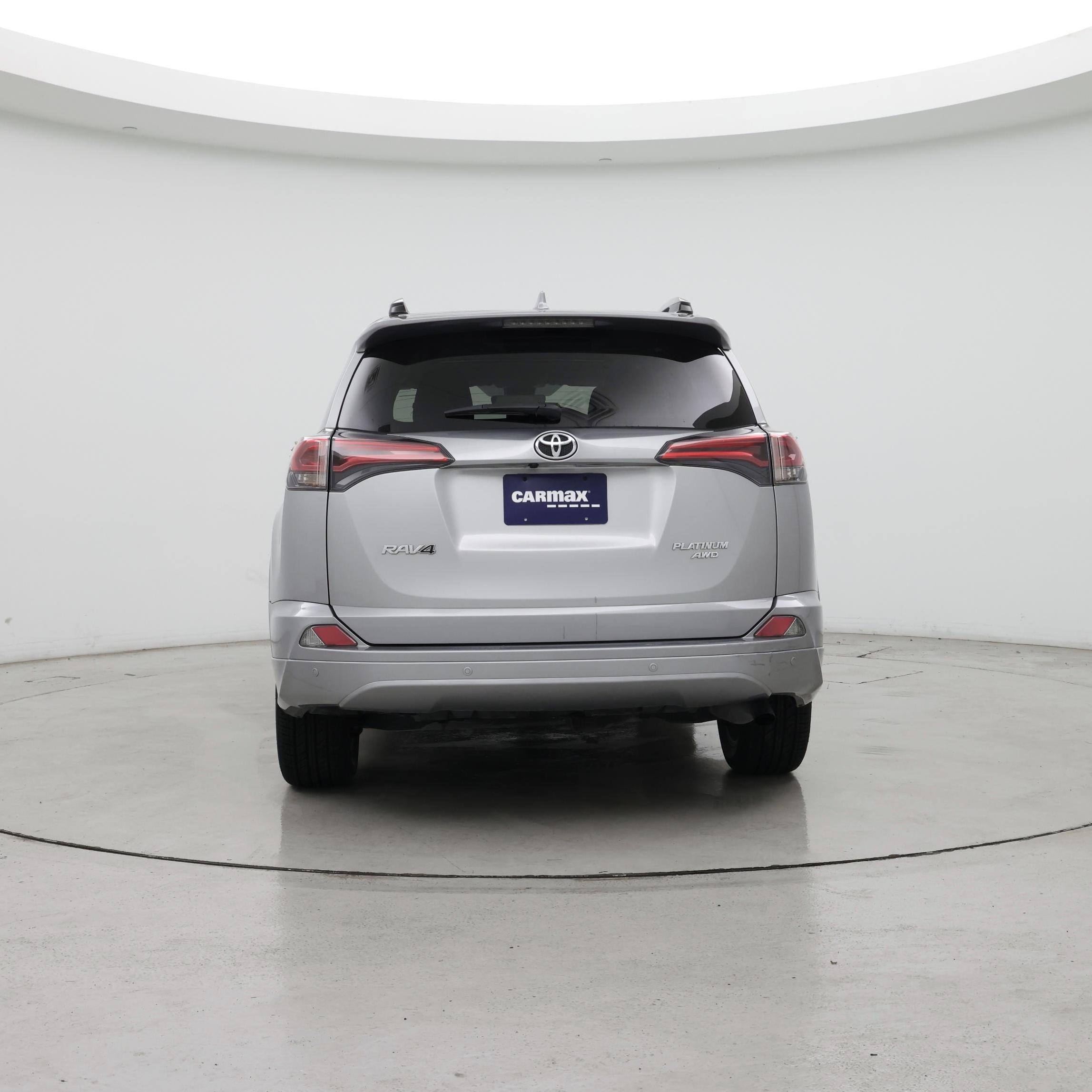 Thumbnail: 2017 Toyota RAV4 - 6