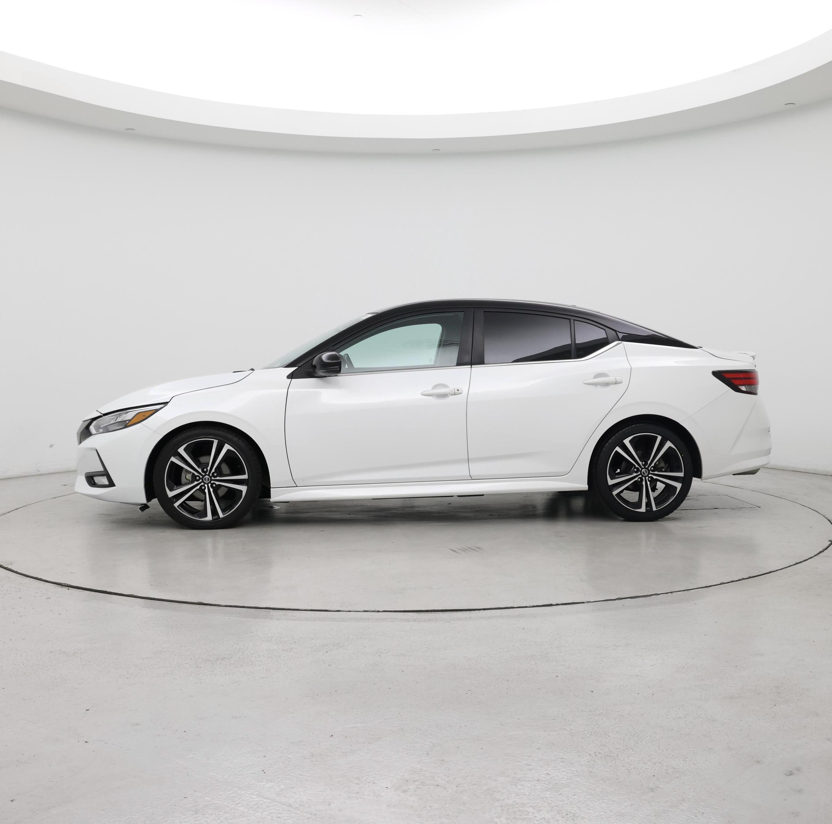 Thumbnail: 2023 Nissan Sentra - 3