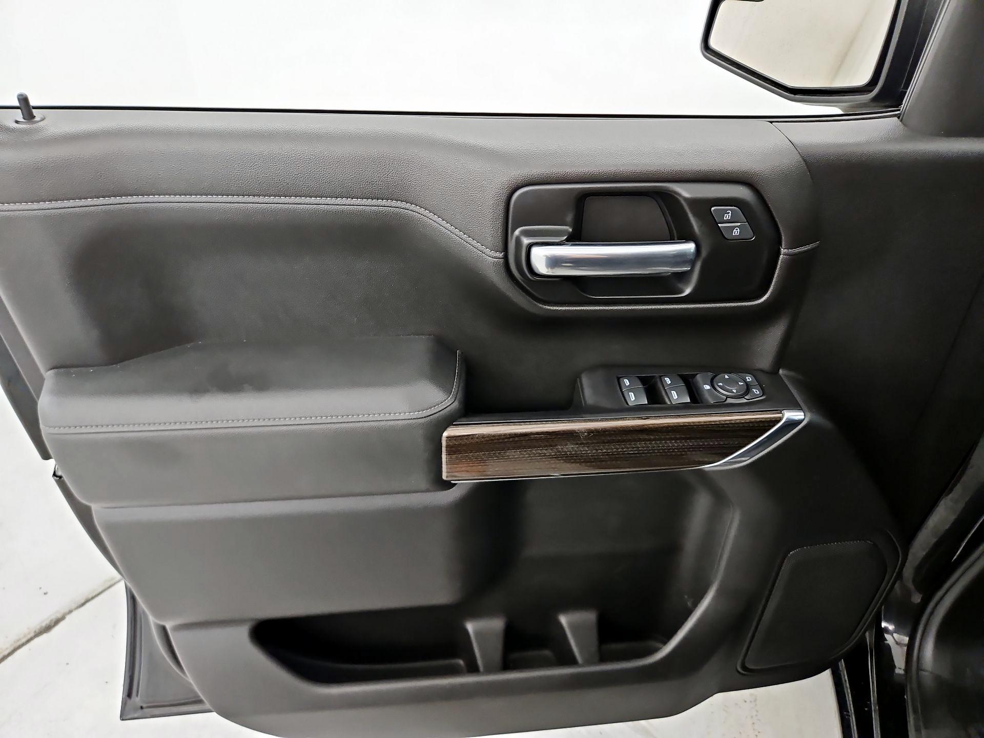 Thumbnail: 2019 Chevrolet Silverado 1500 - 12