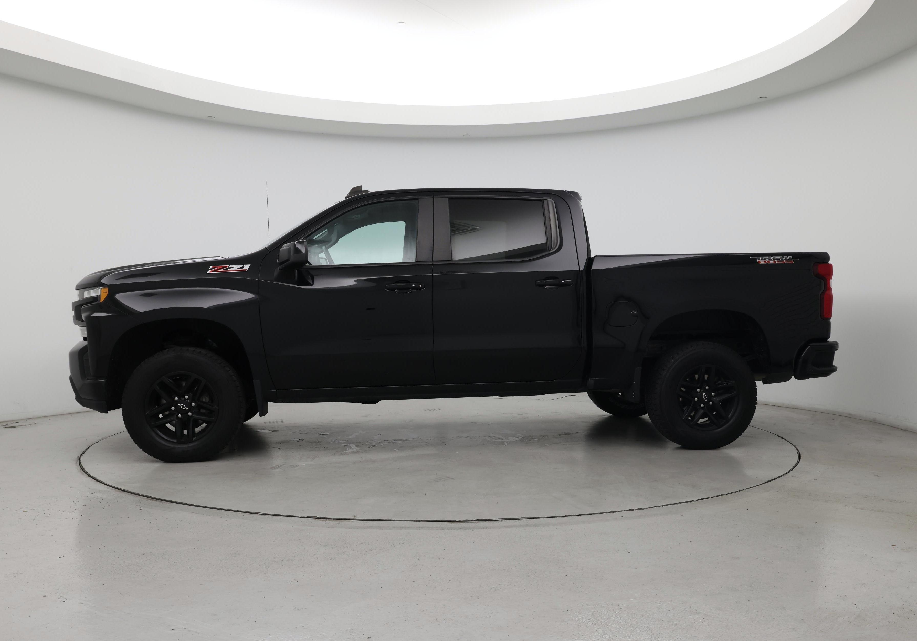 Thumbnail: 2019 Chevrolet Silverado 1500 - 3