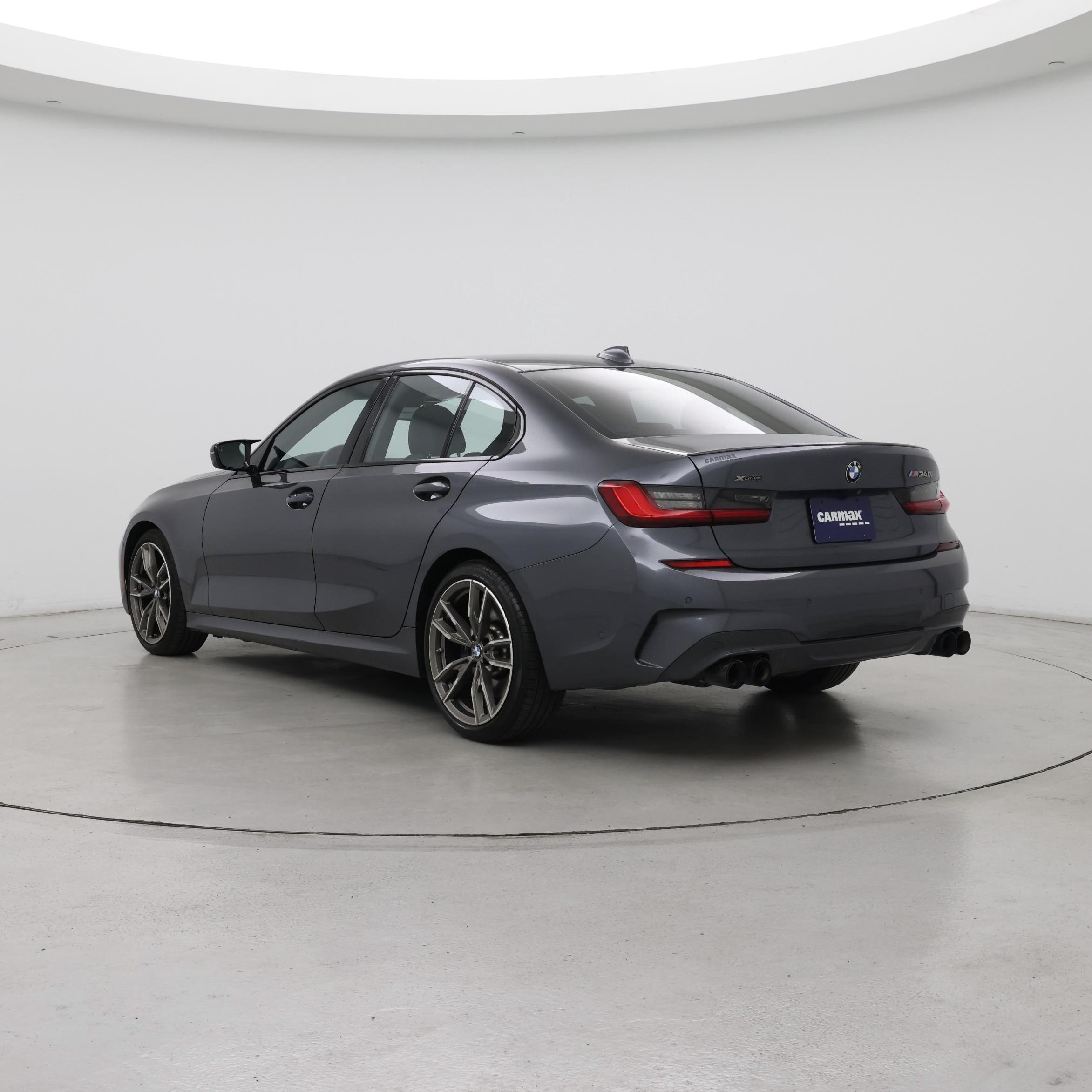 Thumbnail: 2020 BMW 3 Series - 2