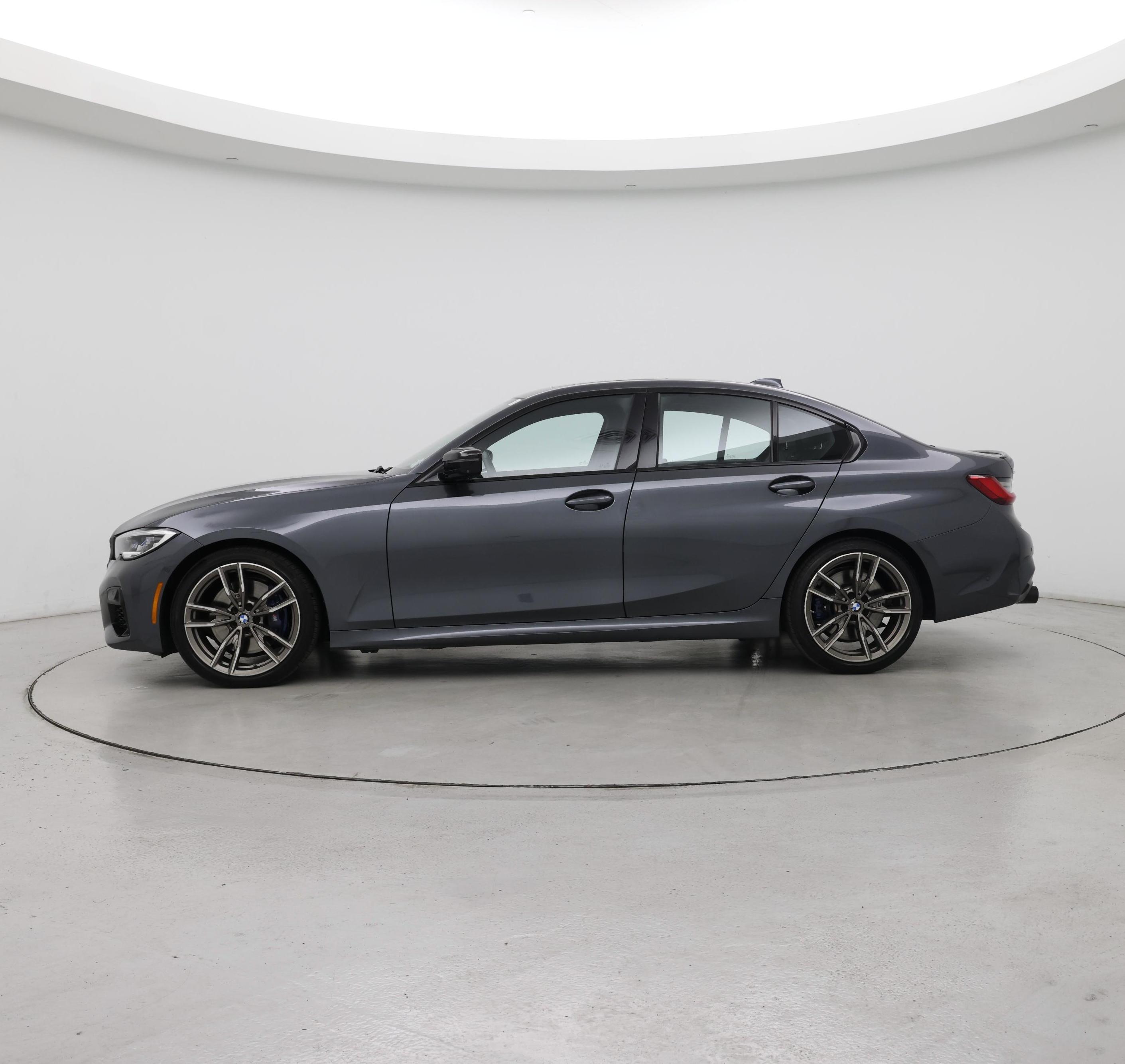 Thumbnail: 2020 BMW 3 Series - 3