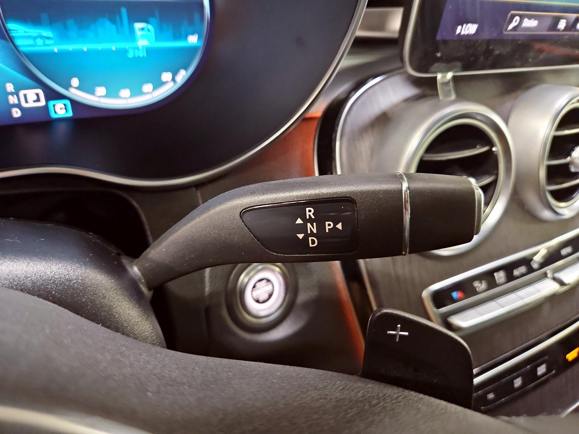 Thumbnail: 2020 Mercedes-Benz GLC - 17