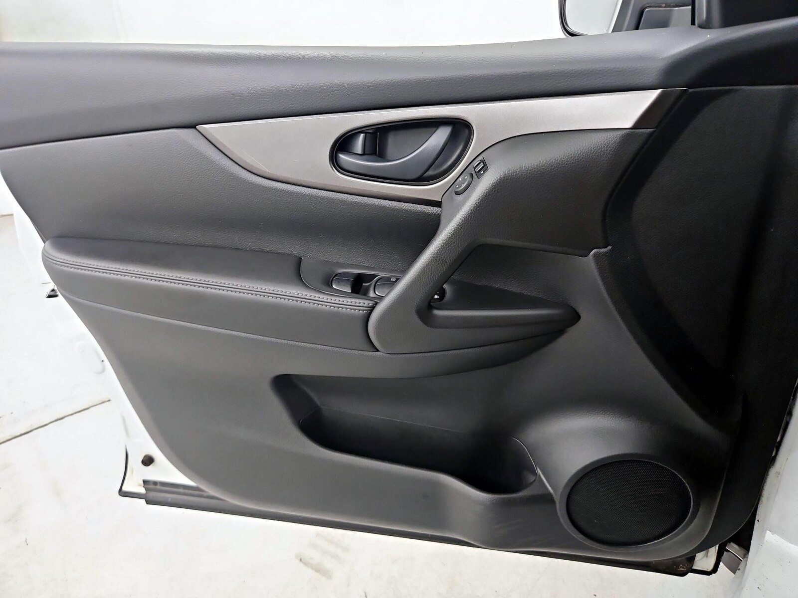 2019 Nissan Rogue Sport S - Photo 13