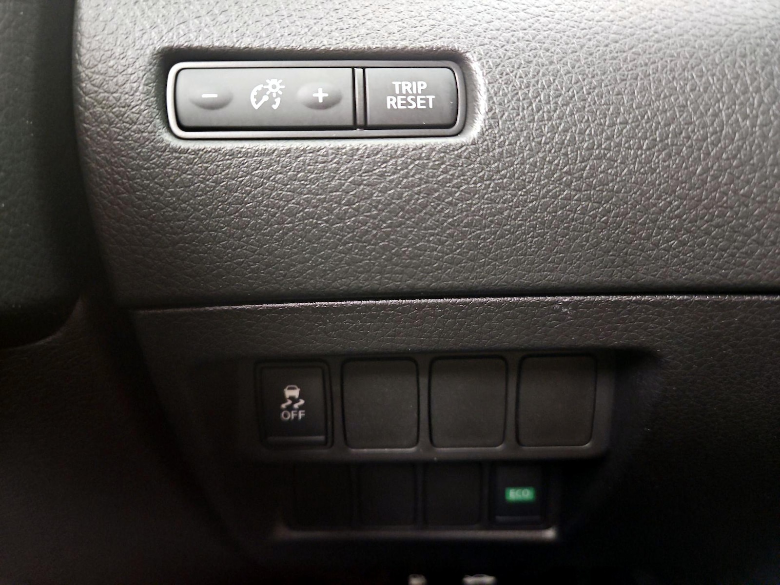 2019 Nissan Rogue Sport S - Photo 14
