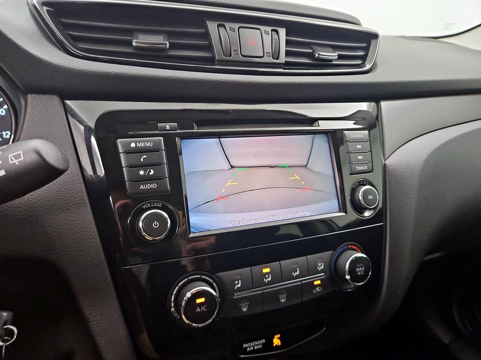 2019 Nissan Rogue Sport S - Photo 15