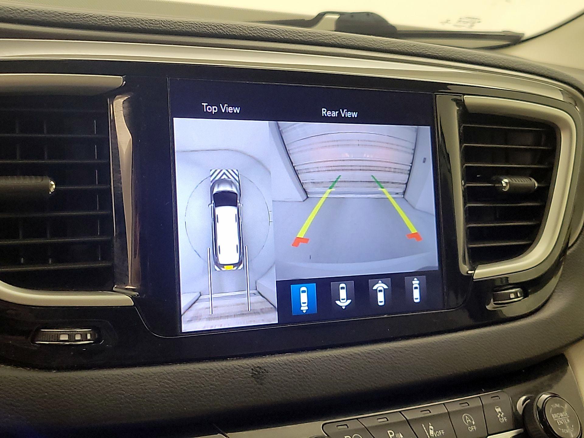 Thumbnail: 2020 Chrysler Pacifica - 15