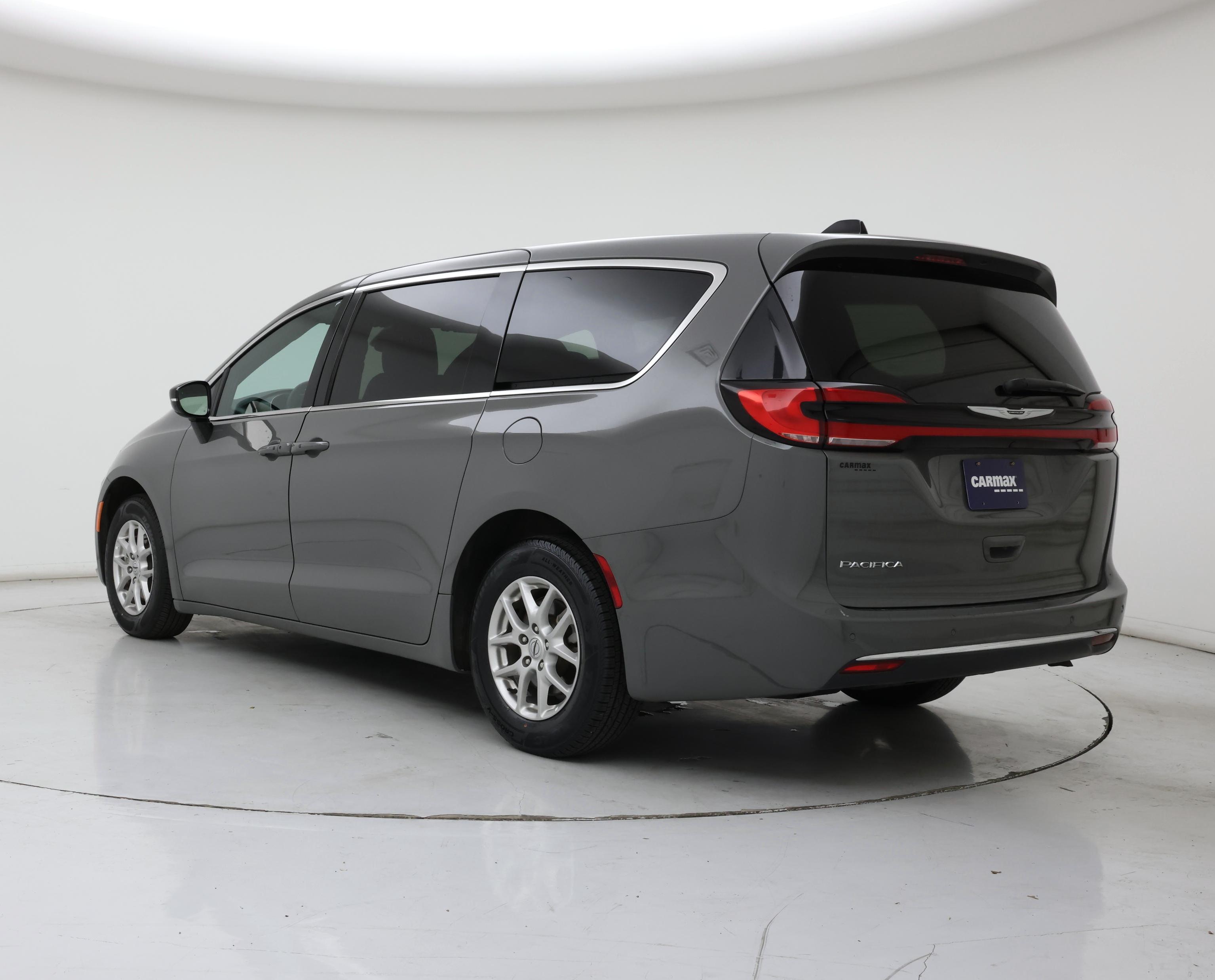 Thumbnail: 2025 Chrysler Pacifica - 2