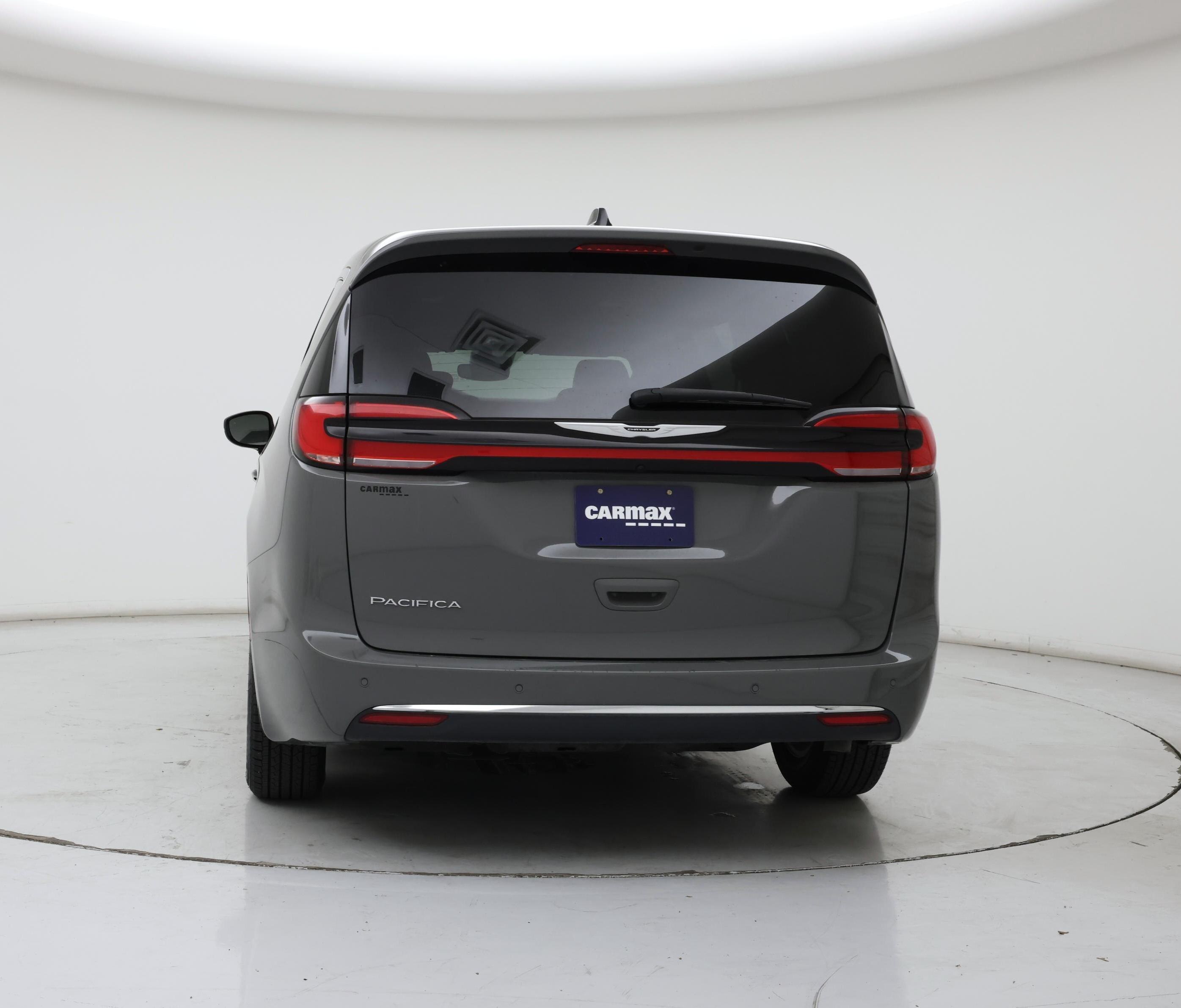 Thumbnail: 2025 Chrysler Pacifica - 6