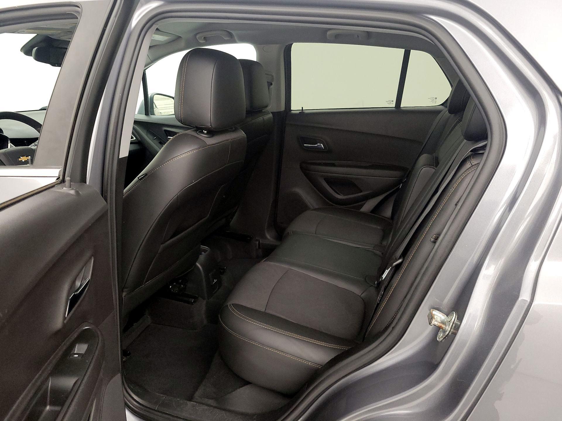 Thumbnail: 2020 Chevrolet Trax - 19