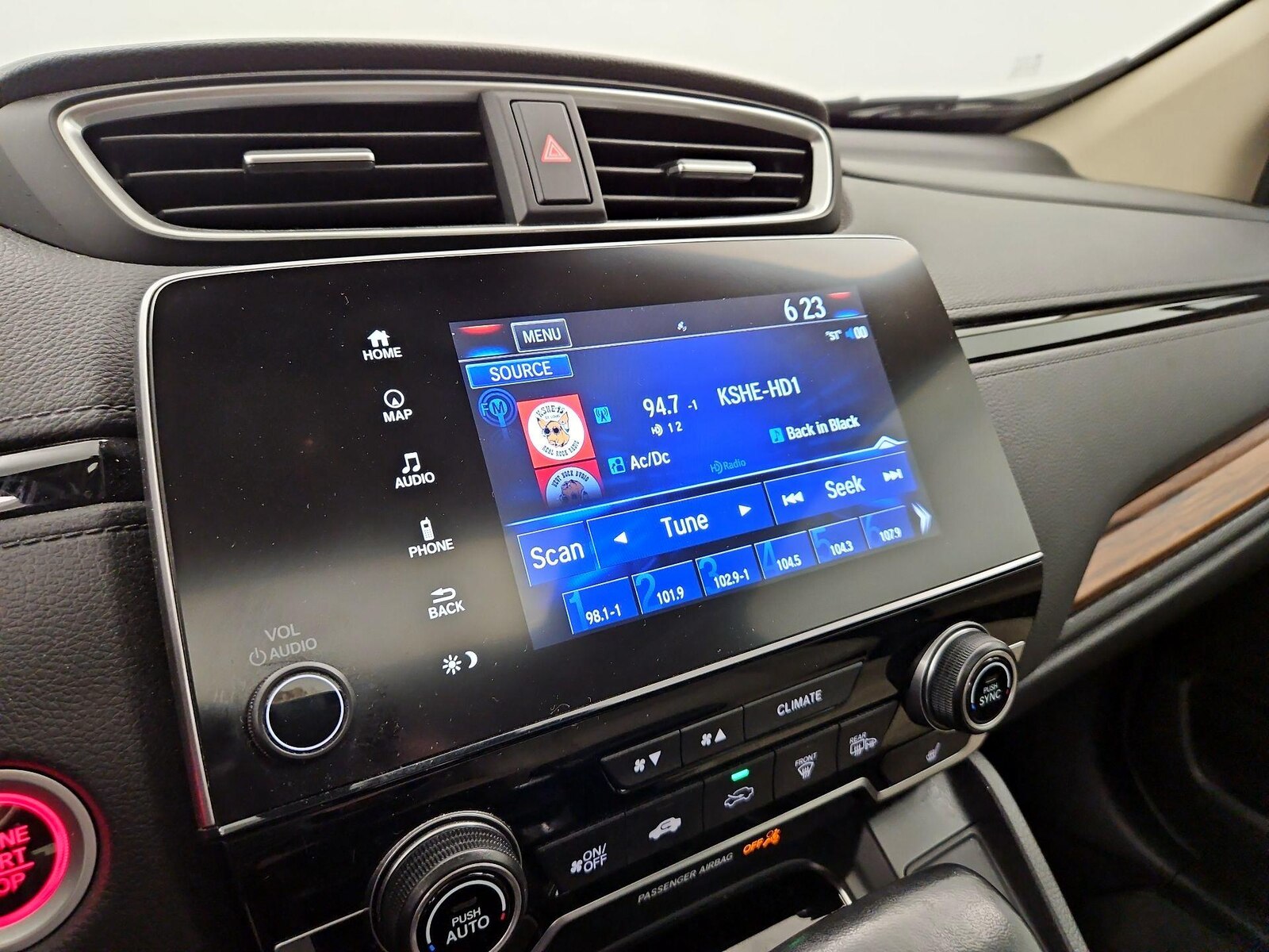 2018 Honda CR-V Touring - Photo 17