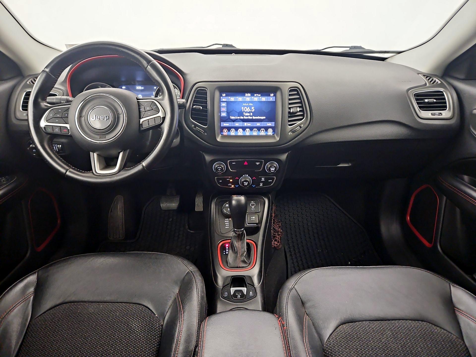 Thumbnail: 2020 Jeep Compass - 9