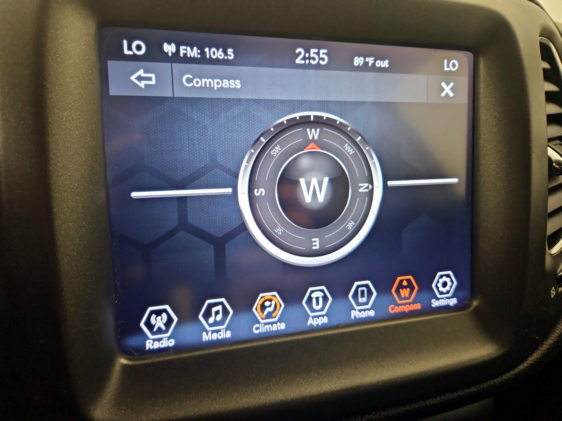 Thumbnail: 2020 Jeep Compass - 14