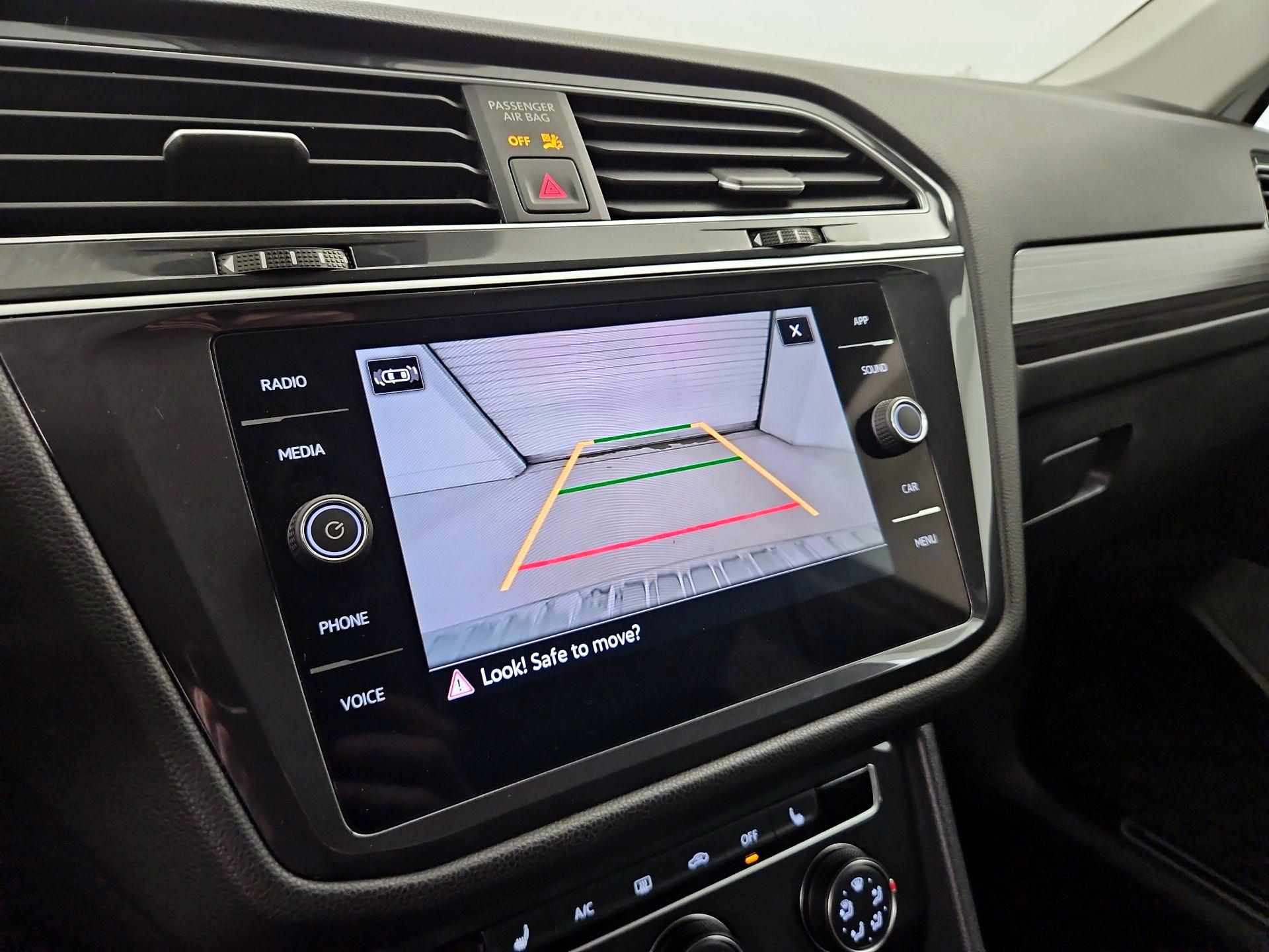 Thumbnail: 2024 Volkswagen Tiguan - 14