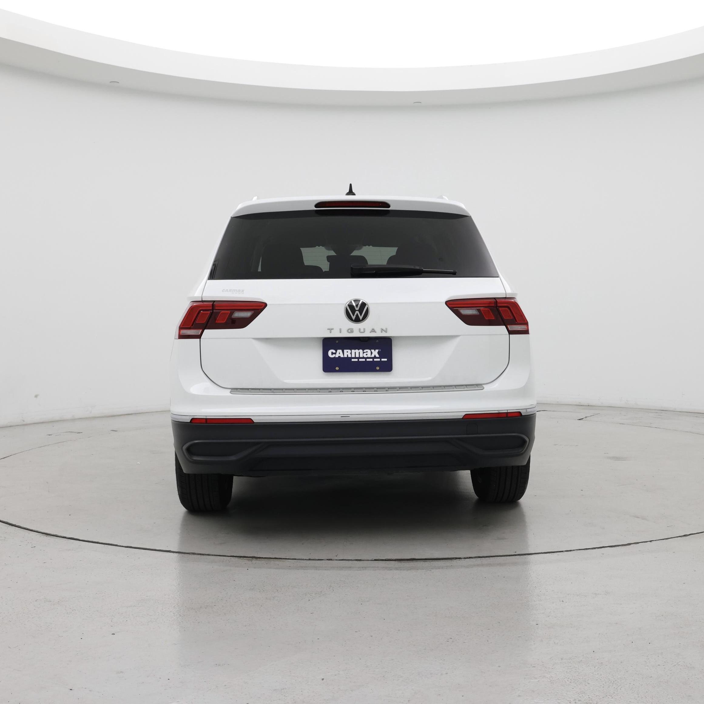 Thumbnail: 2024 Volkswagen Tiguan - 6