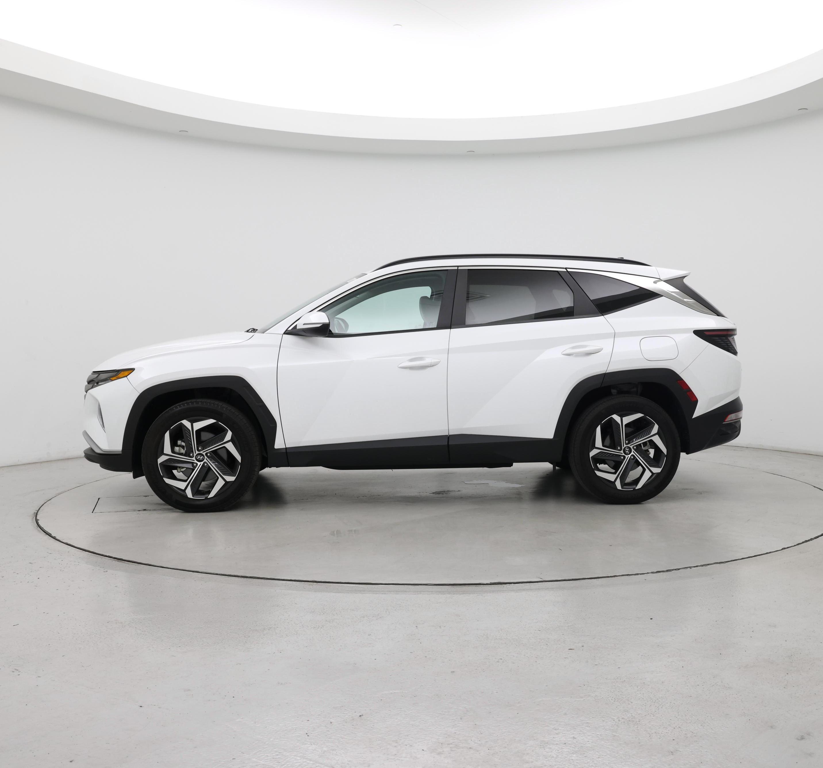 Thumbnail: 2022 Hyundai Tucson - 3