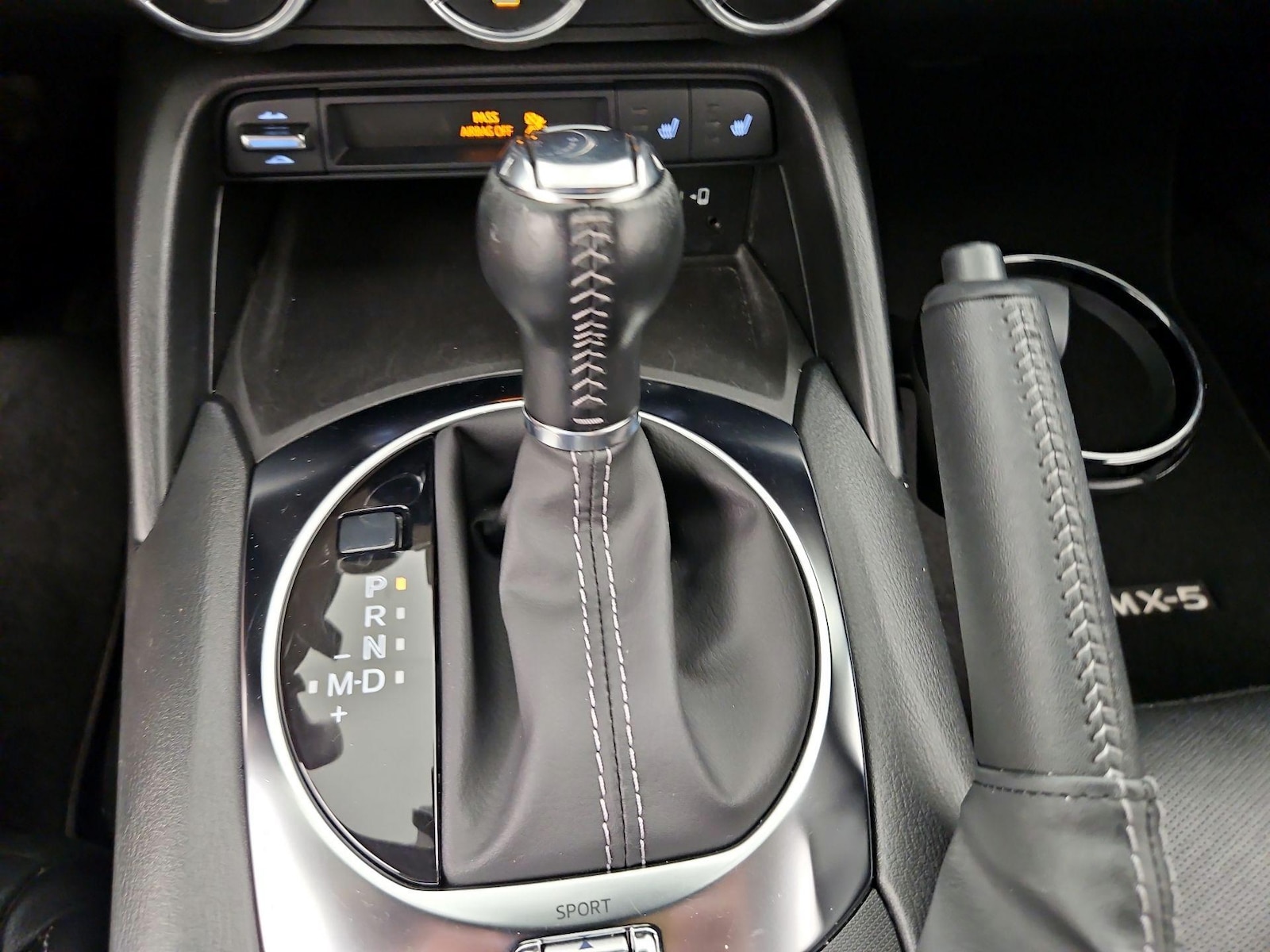 2020 Mazda MX-5 Miata RF Grand Touring - Photo 19