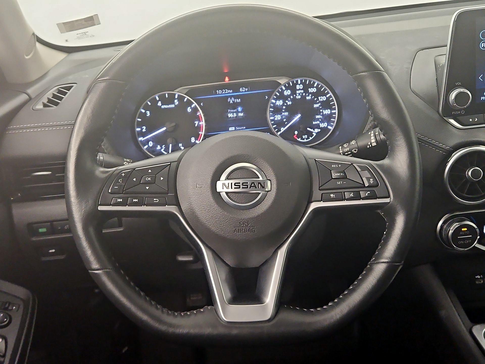 Thumbnail: 2023 Nissan Sentra - 10
