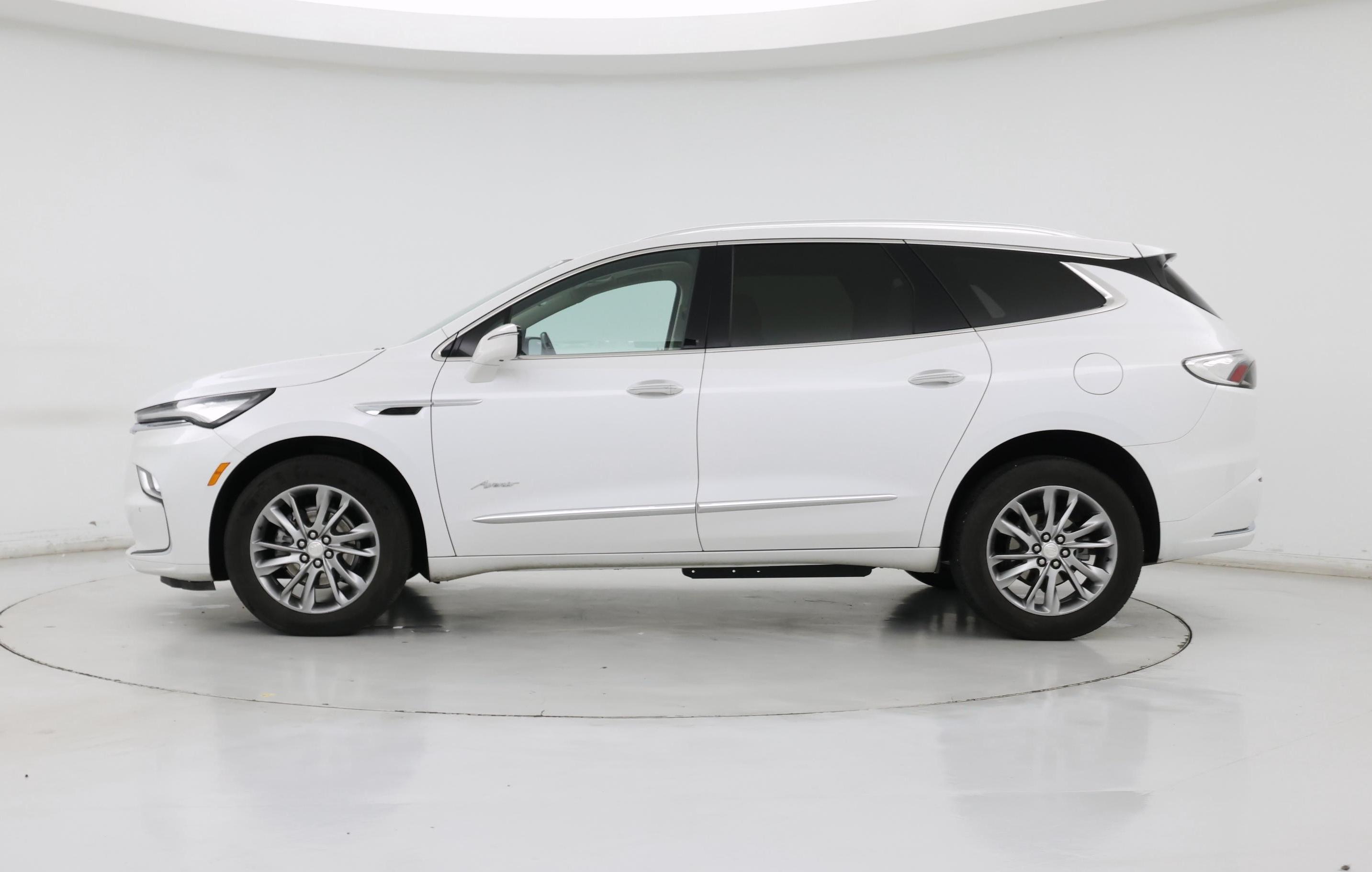 Thumbnail: 2022 Buick Enclave - 3