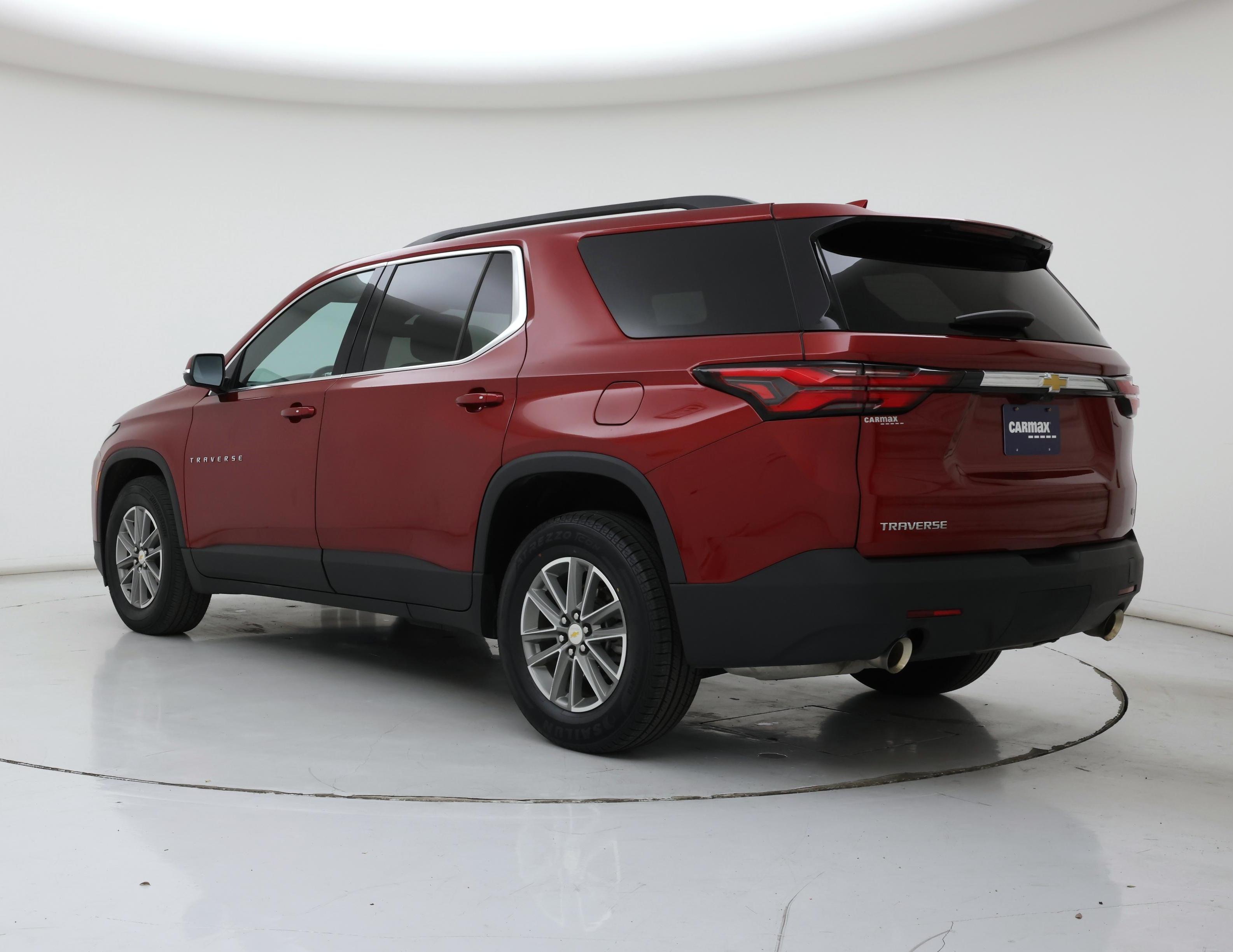 Thumbnail: 2023 Chevrolet Traverse - 2