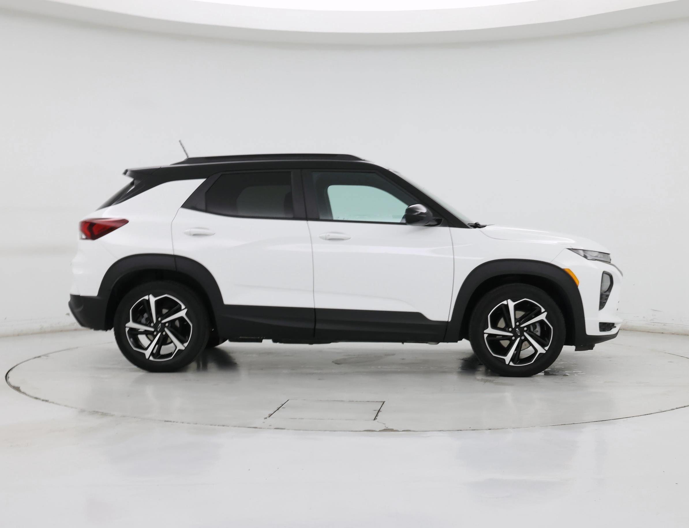 Thumbnail: 2023 Chevrolet TrailBlazer - 7