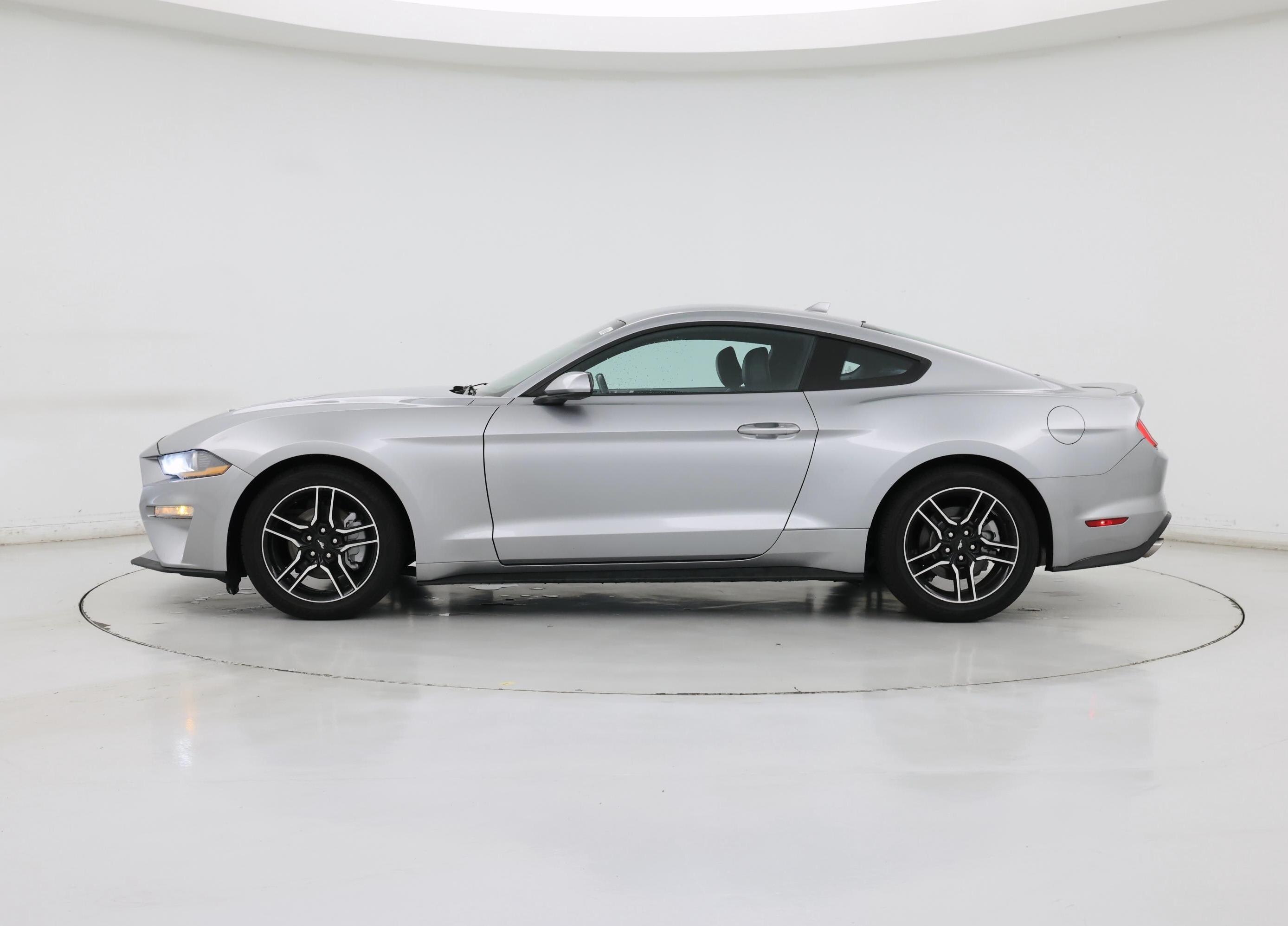 Thumbnail: 2023 Ford Mustang - 3