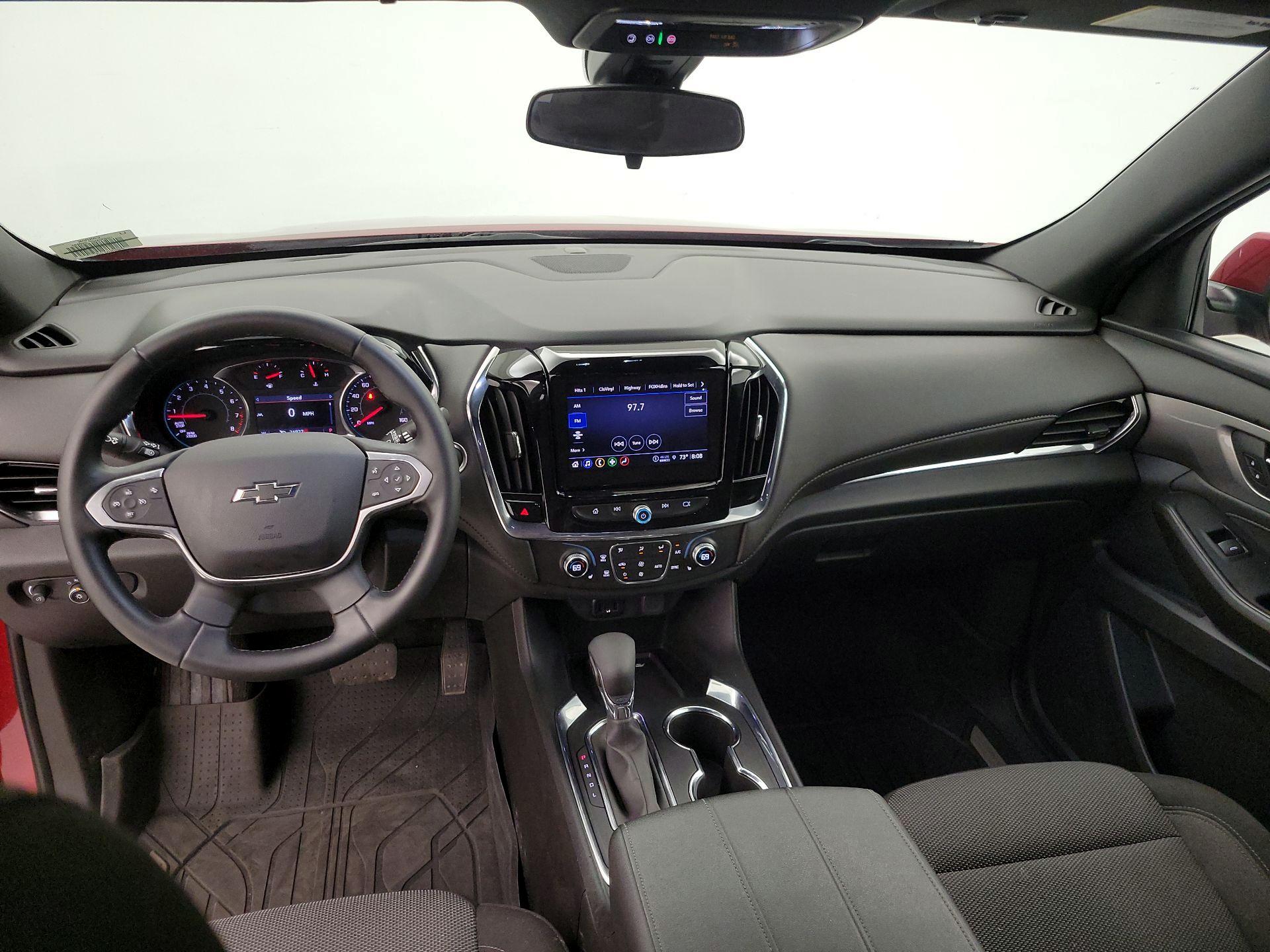Thumbnail: 2023 Chevrolet Traverse - 9