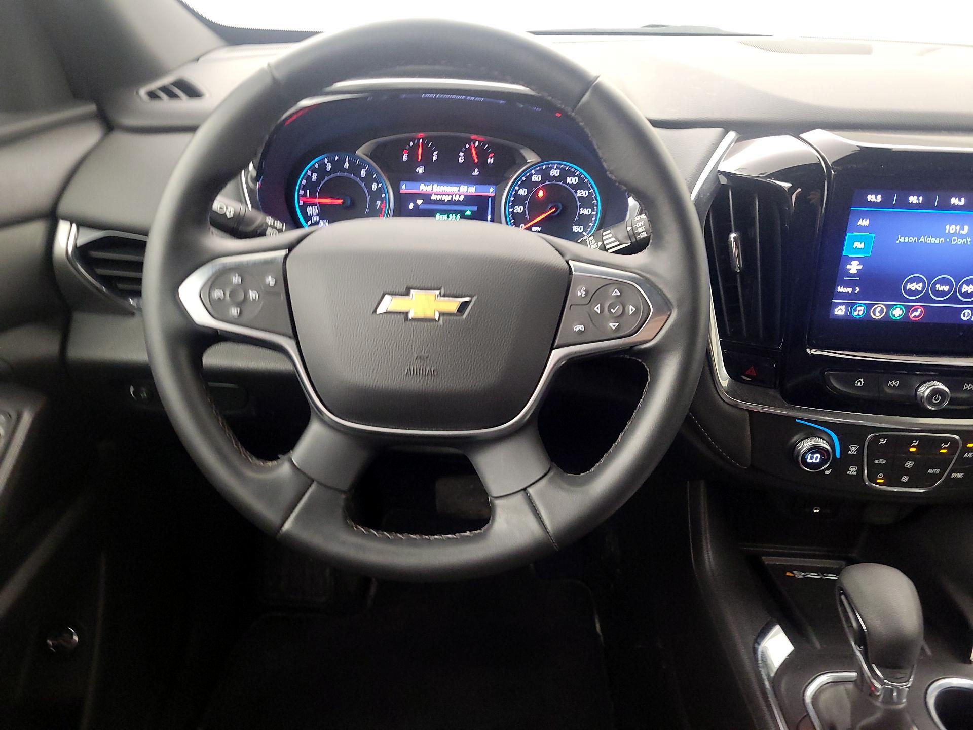Thumbnail: 2023 Chevrolet Traverse - 10