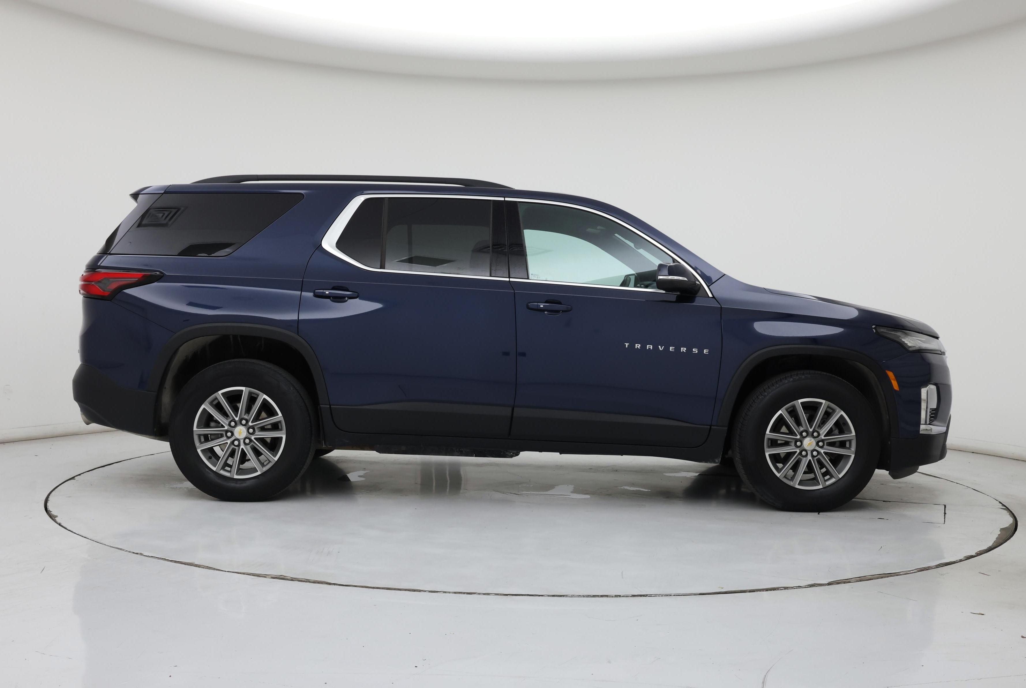 Thumbnail: 2023 Chevrolet Traverse - 7