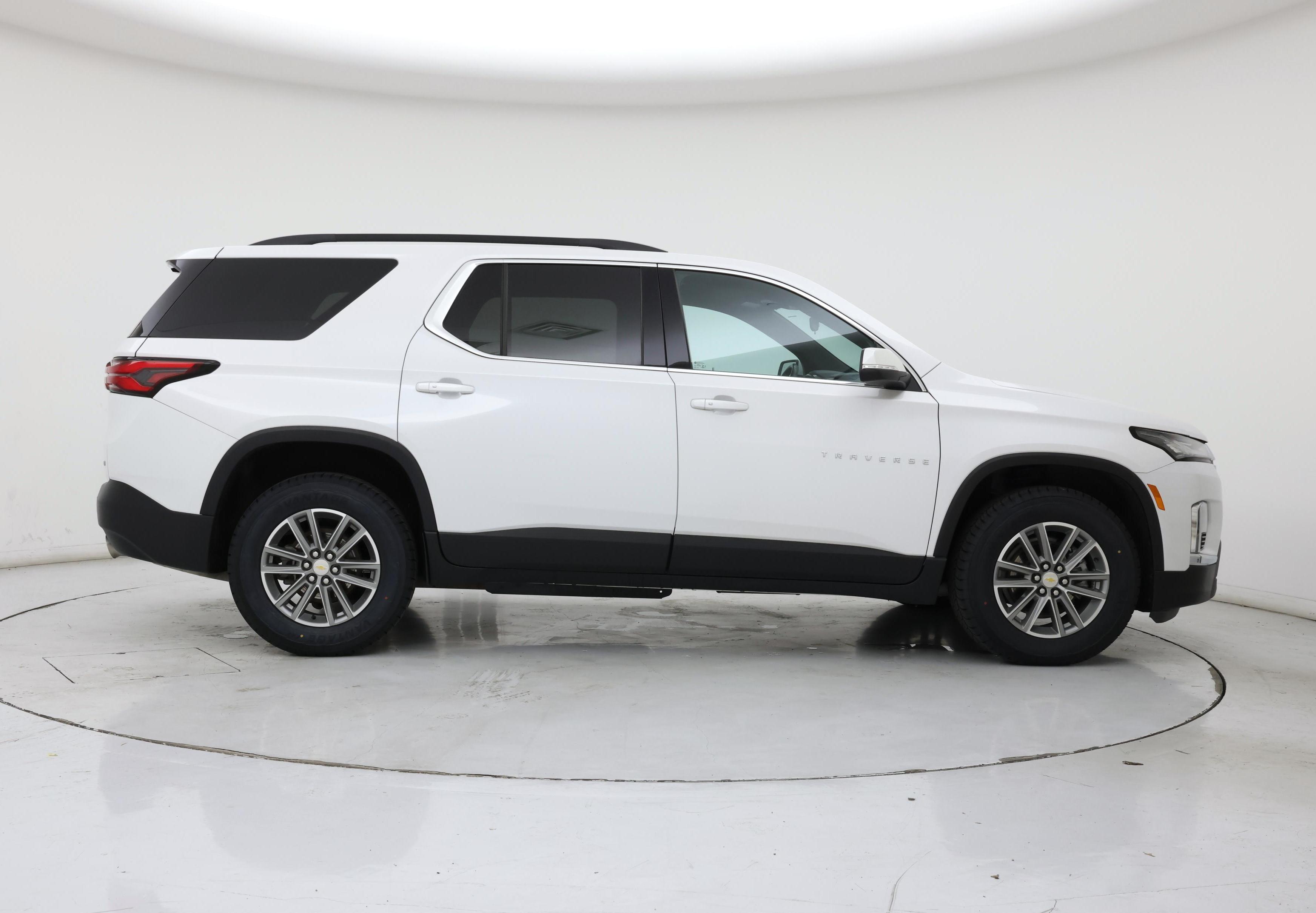 Thumbnail: 2023 Chevrolet Traverse - 7