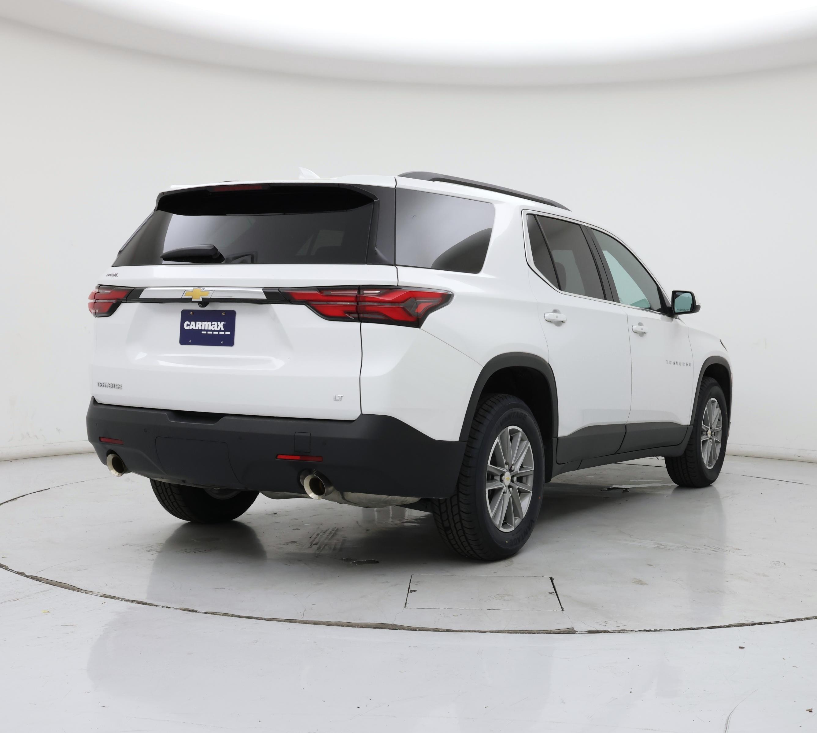 Thumbnail: 2023 Chevrolet Traverse - 8