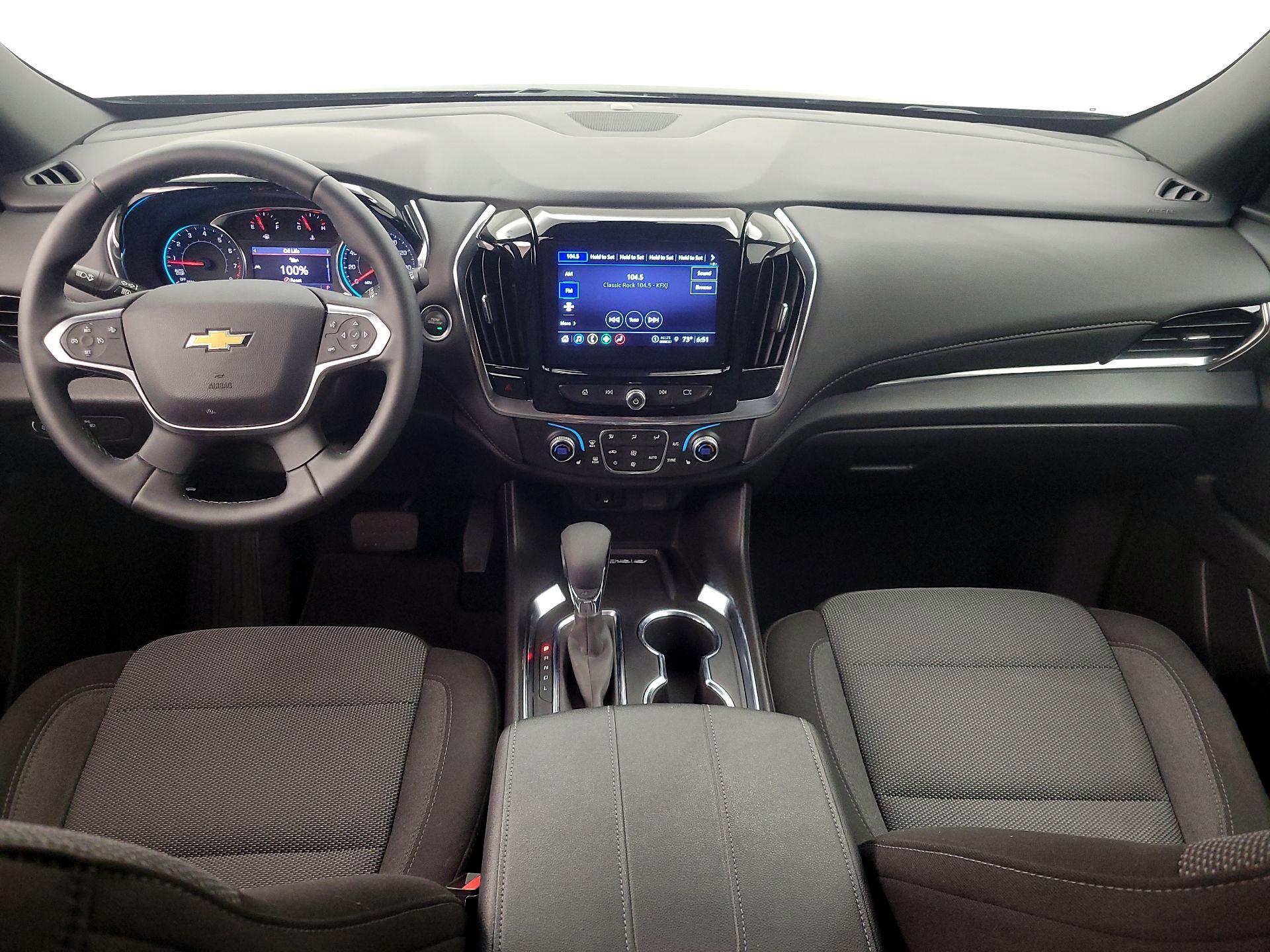 Thumbnail: 2023 Chevrolet Traverse - 9