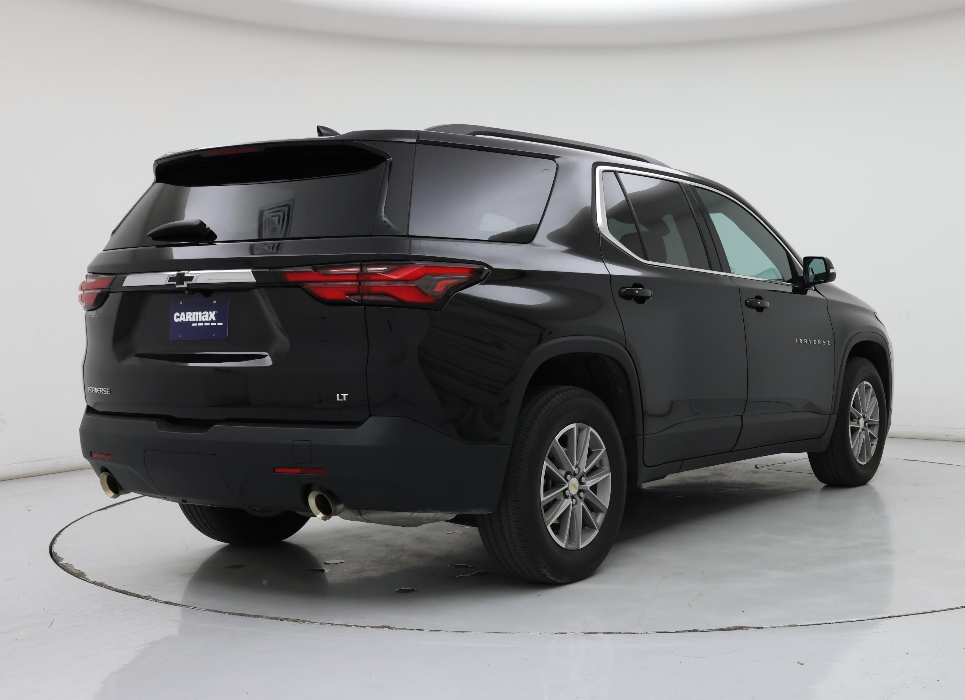 Thumbnail: 2023 Chevrolet Traverse - 8