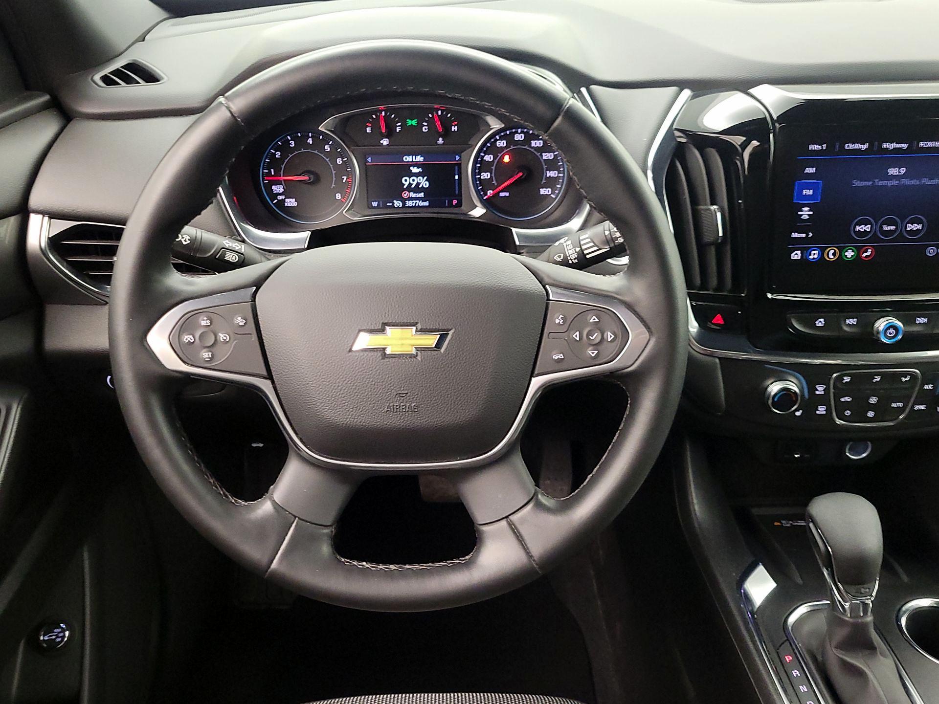 Thumbnail: 2023 Chevrolet Traverse - 10