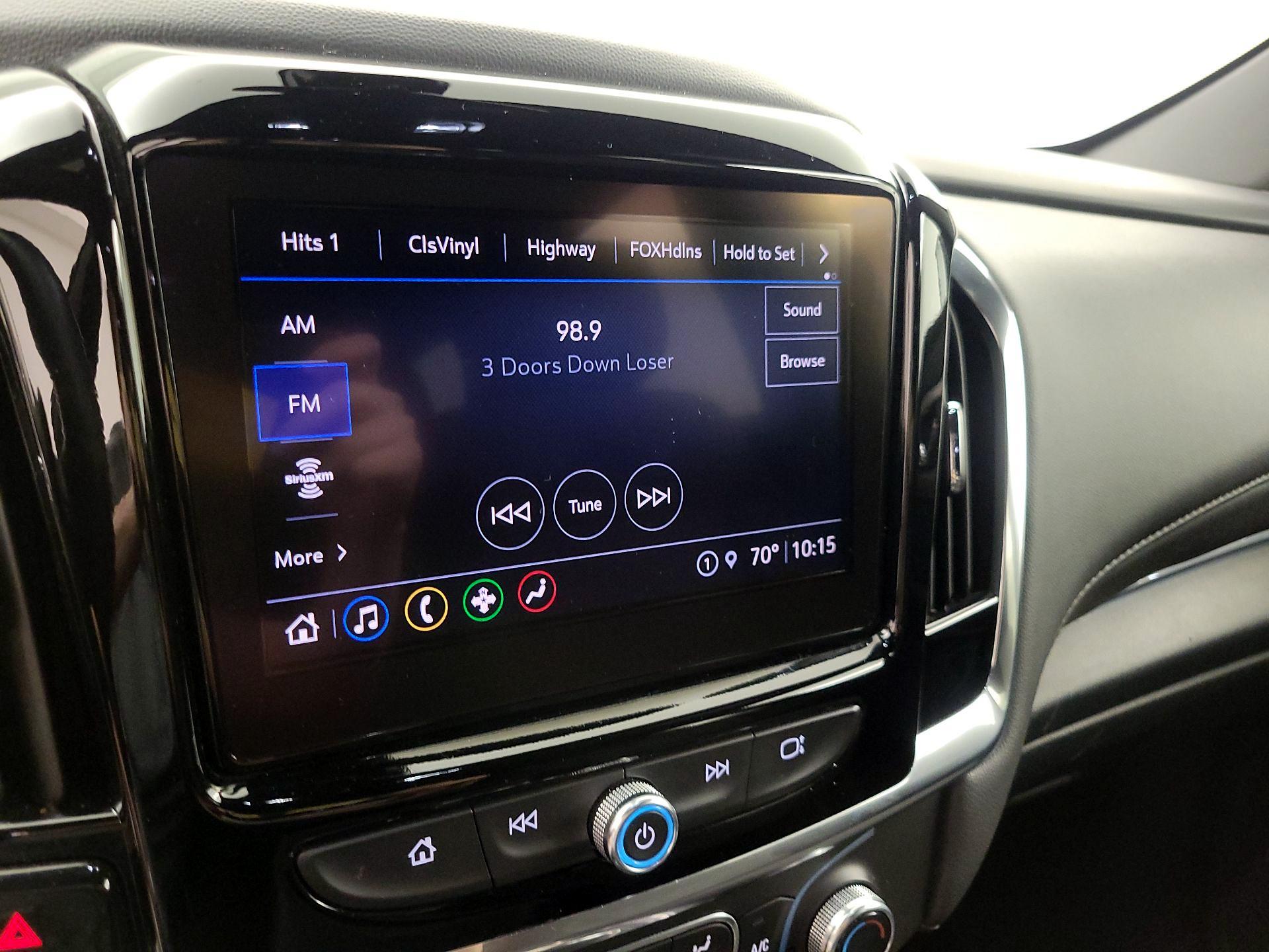 Thumbnail: 2023 Chevrolet Traverse - 15