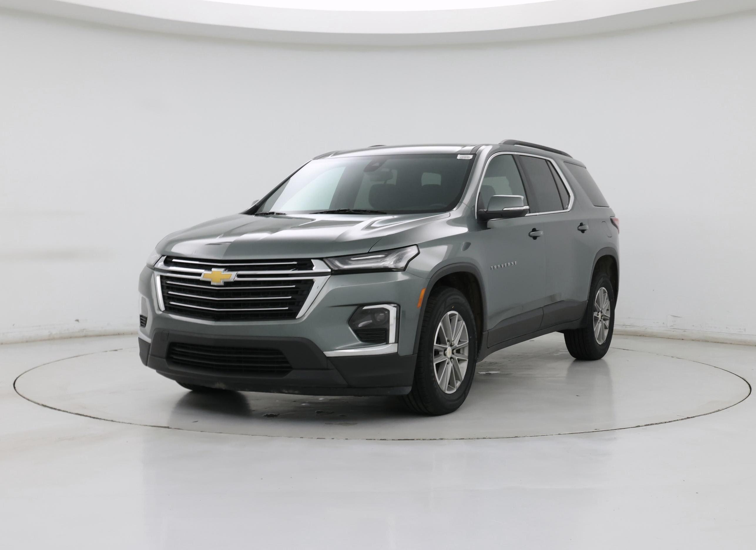 Thumbnail: 2023 Chevrolet Traverse - 4