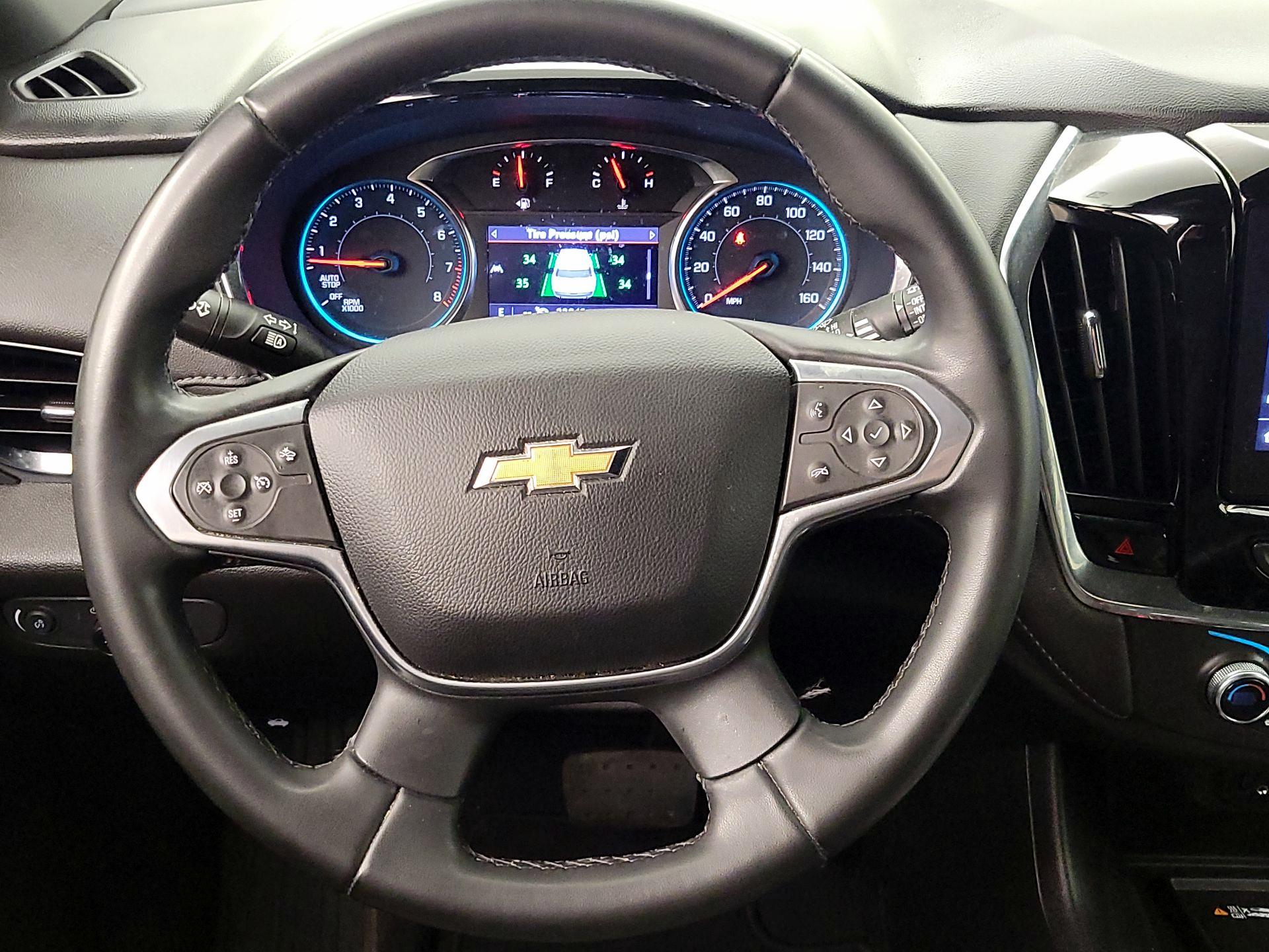 Thumbnail: 2023 Chevrolet Traverse - 10
