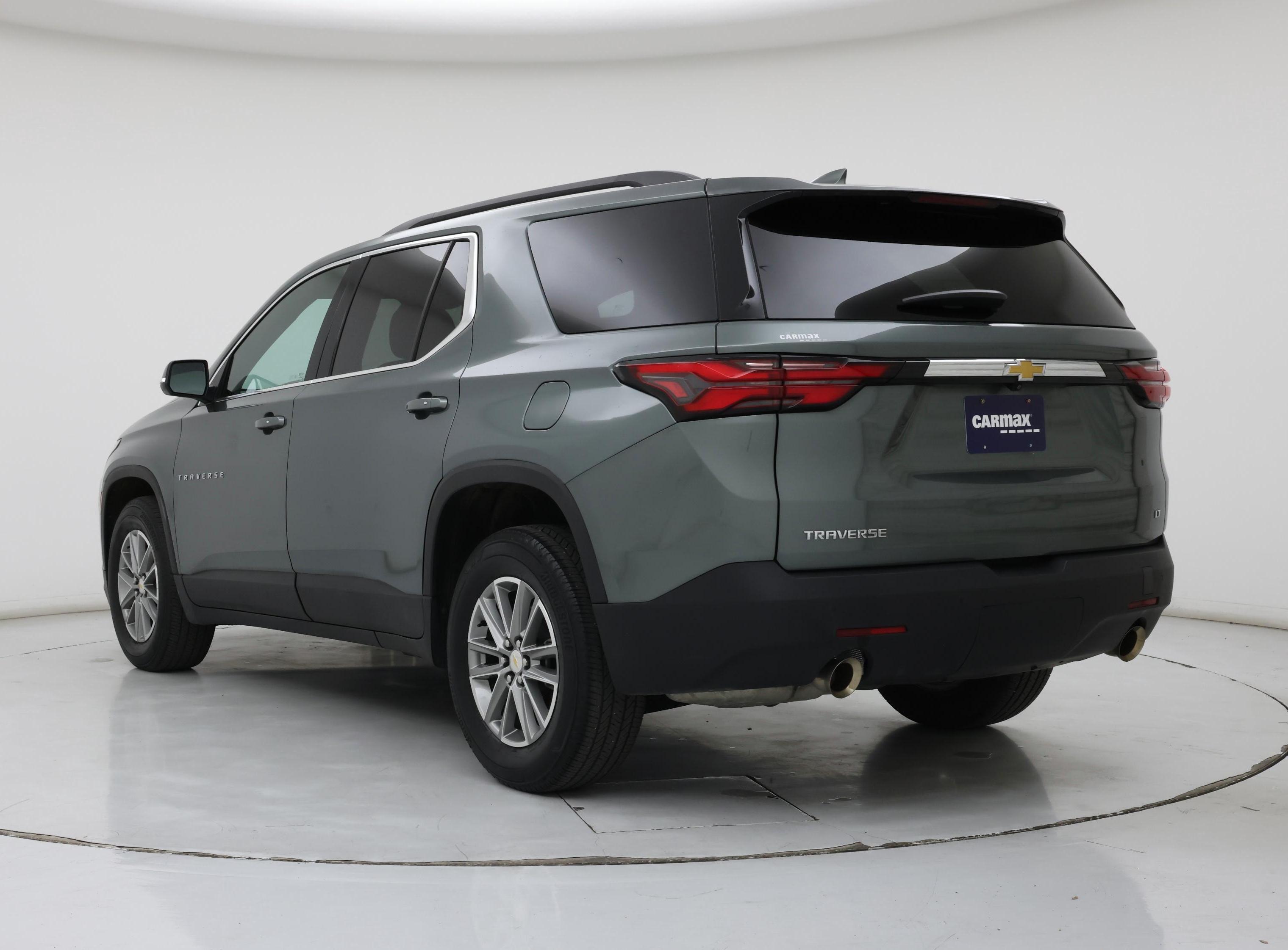 Thumbnail: 2023 Chevrolet Traverse - 2