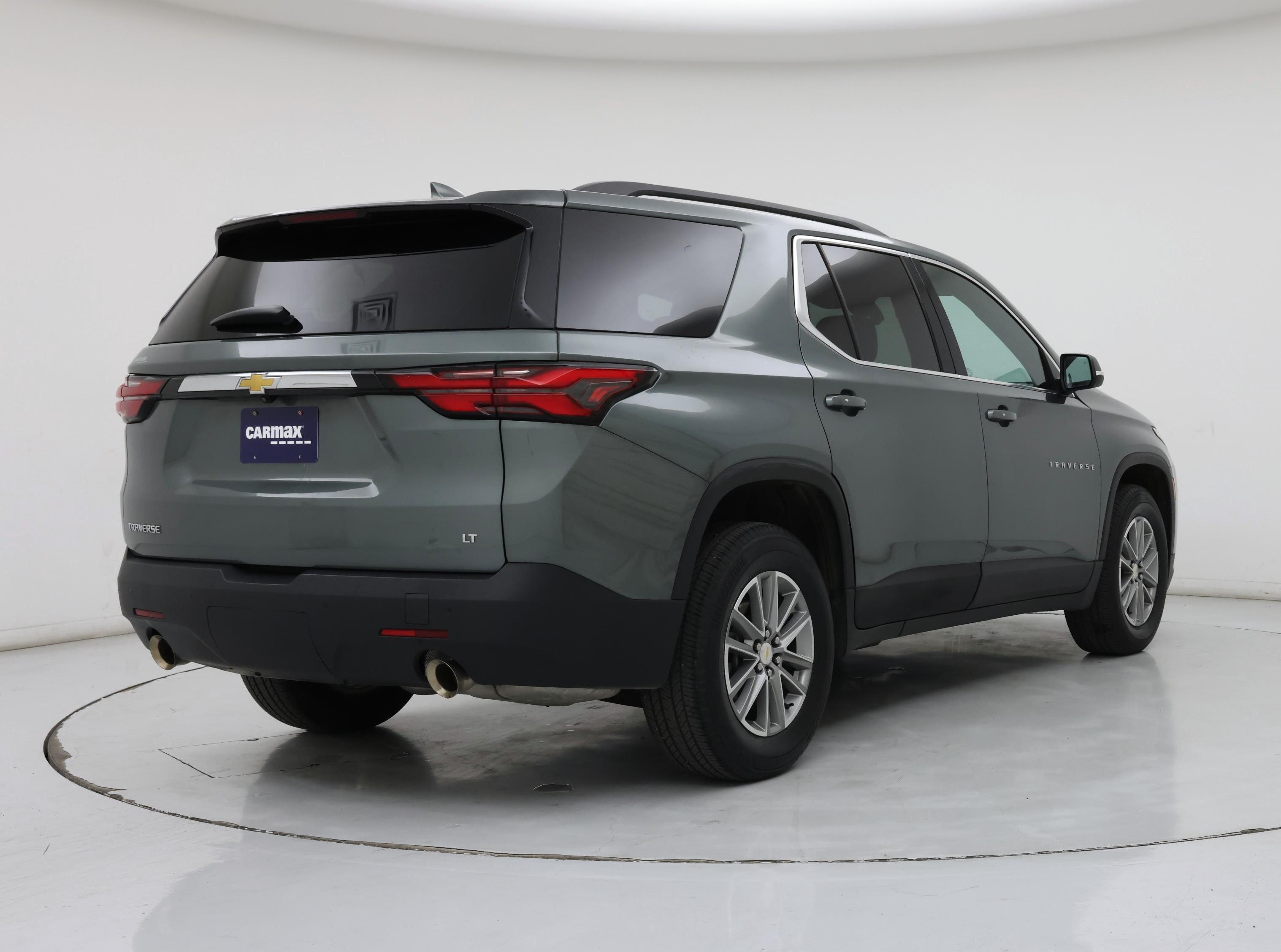Thumbnail: 2023 Chevrolet Traverse - 8