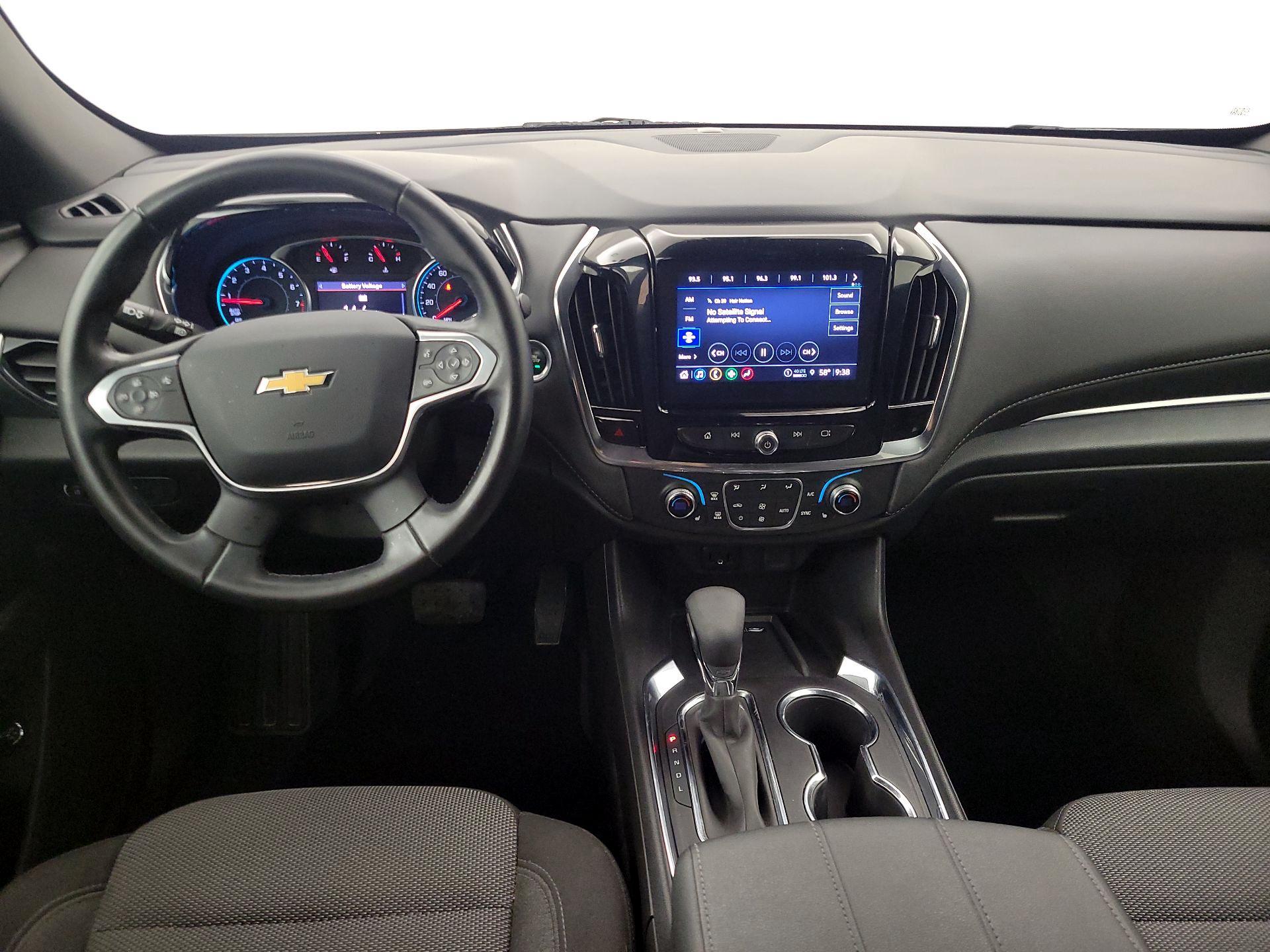 Thumbnail: 2023 Chevrolet Traverse - 9