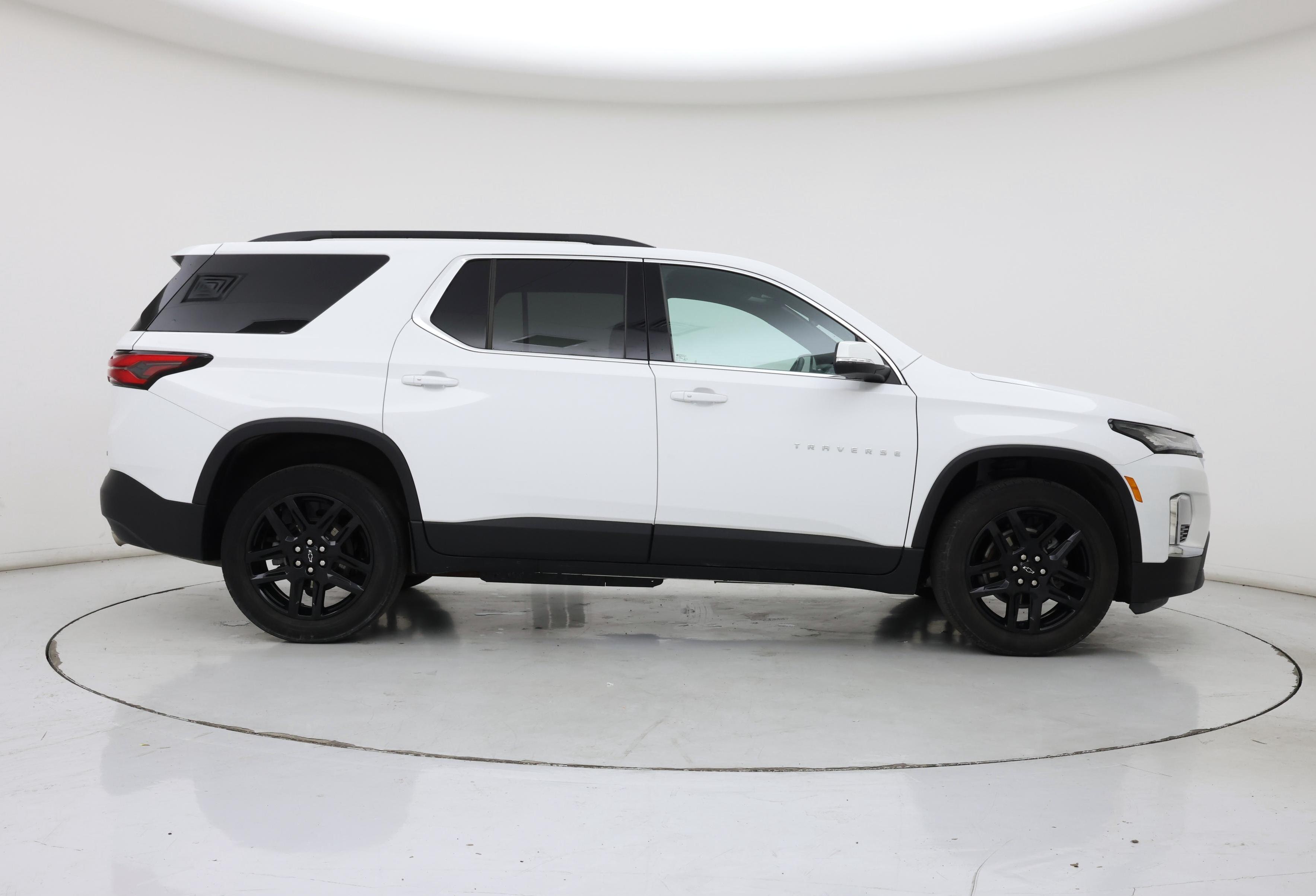 Thumbnail: 2023 Chevrolet Traverse - 7