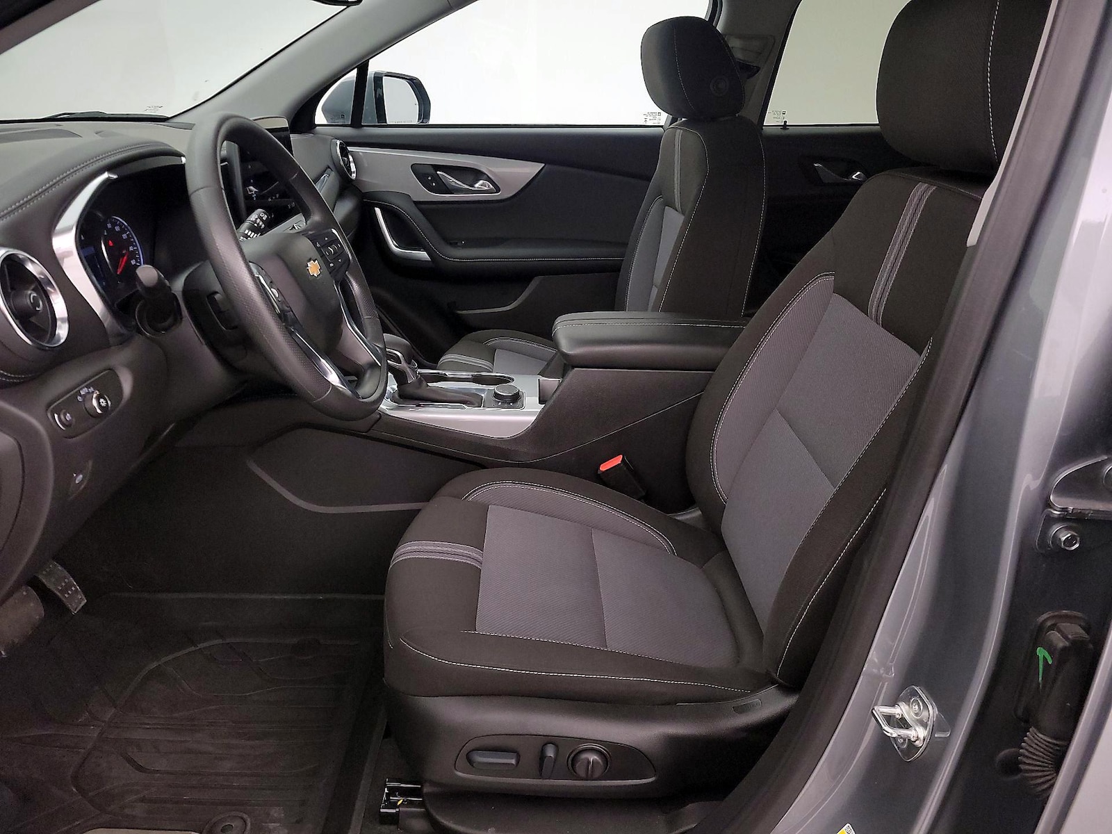2024 Chevrolet Blazer 2LT - Photo 12