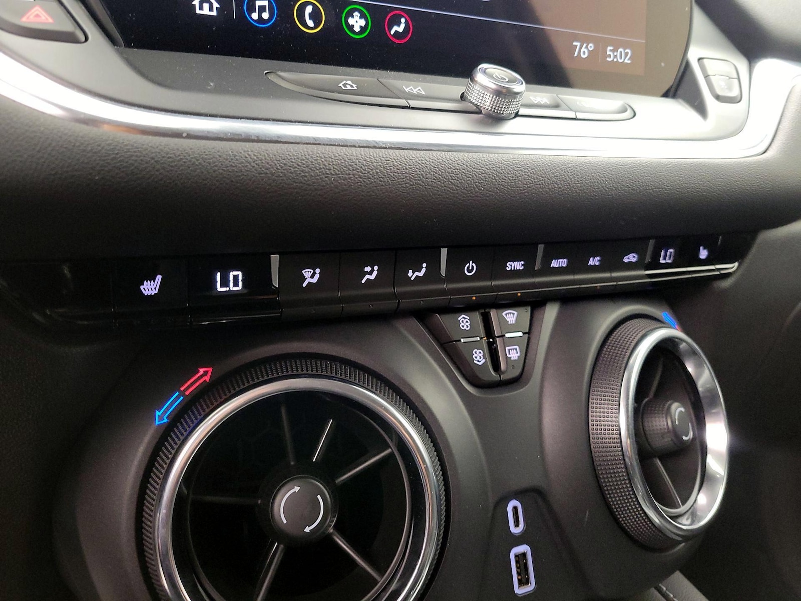 2024 Chevrolet Blazer 2LT - Photo 17