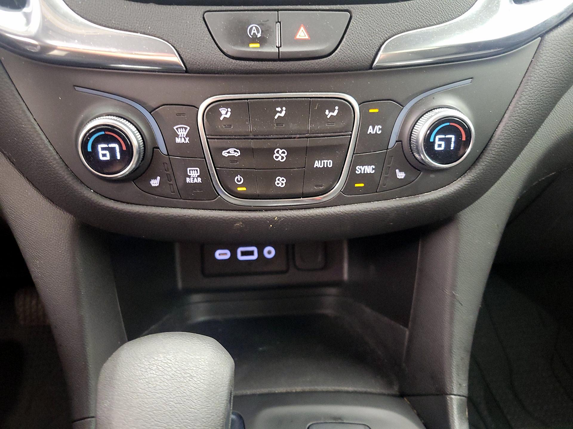 Thumbnail: 2024 Chevrolet Equinox - 16