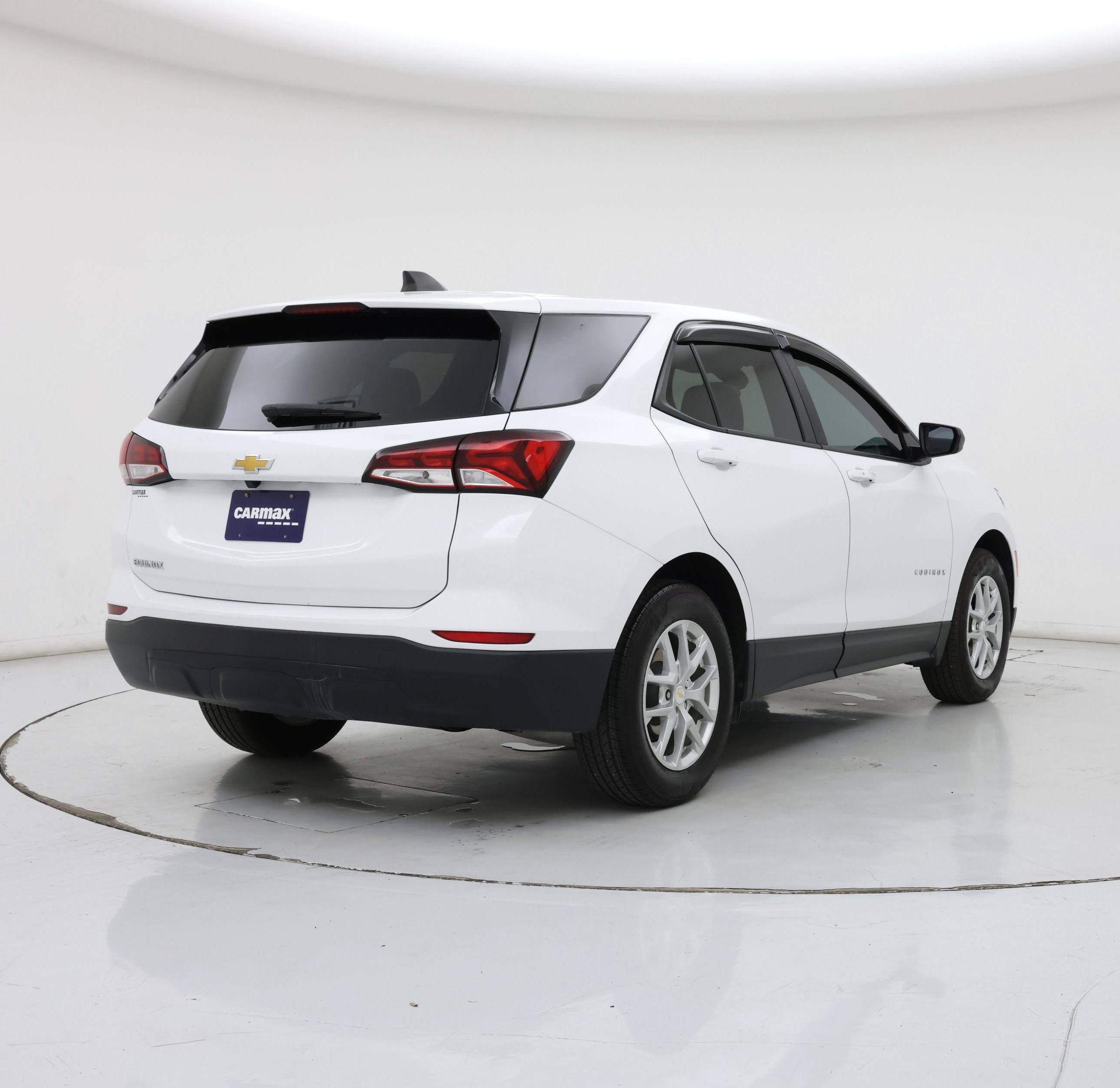 Thumbnail: 2022 Chevrolet Equinox - 8