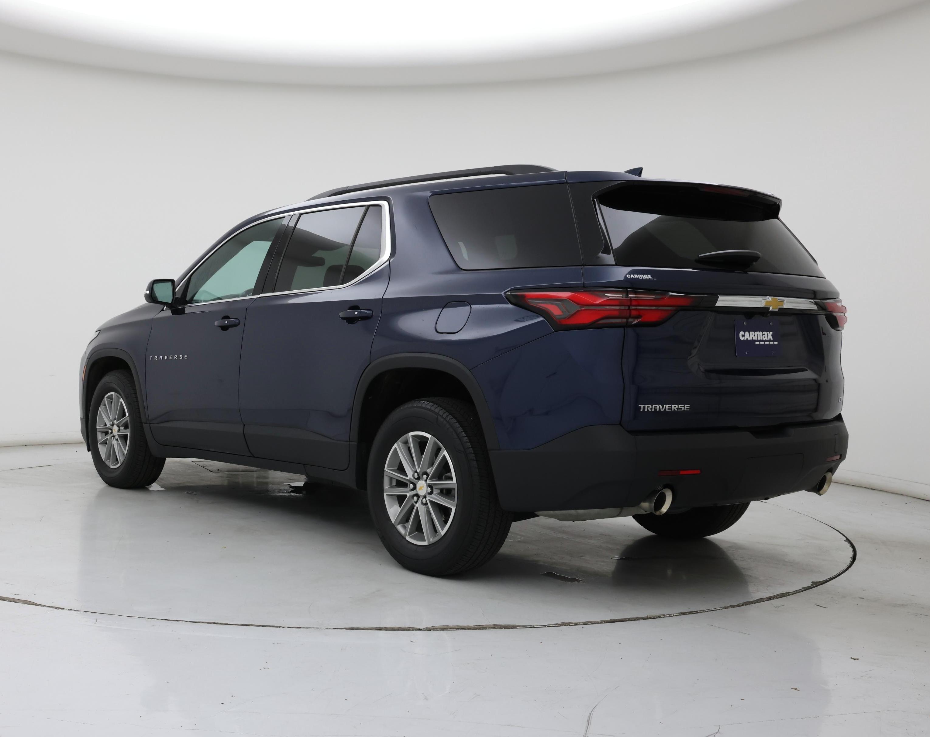 Thumbnail: 2023 Chevrolet Traverse - 2