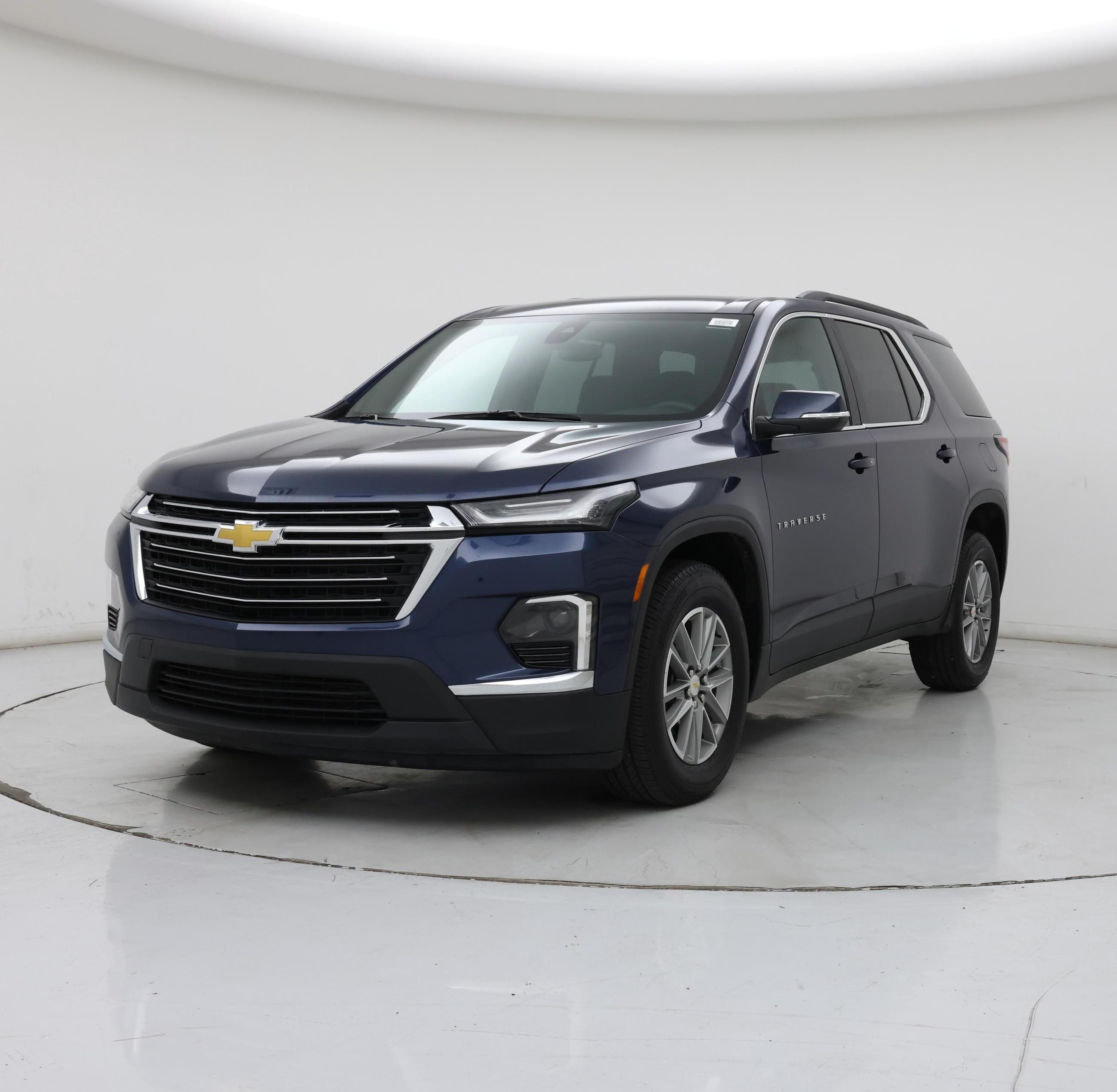 Thumbnail: 2023 Chevrolet Traverse - 4