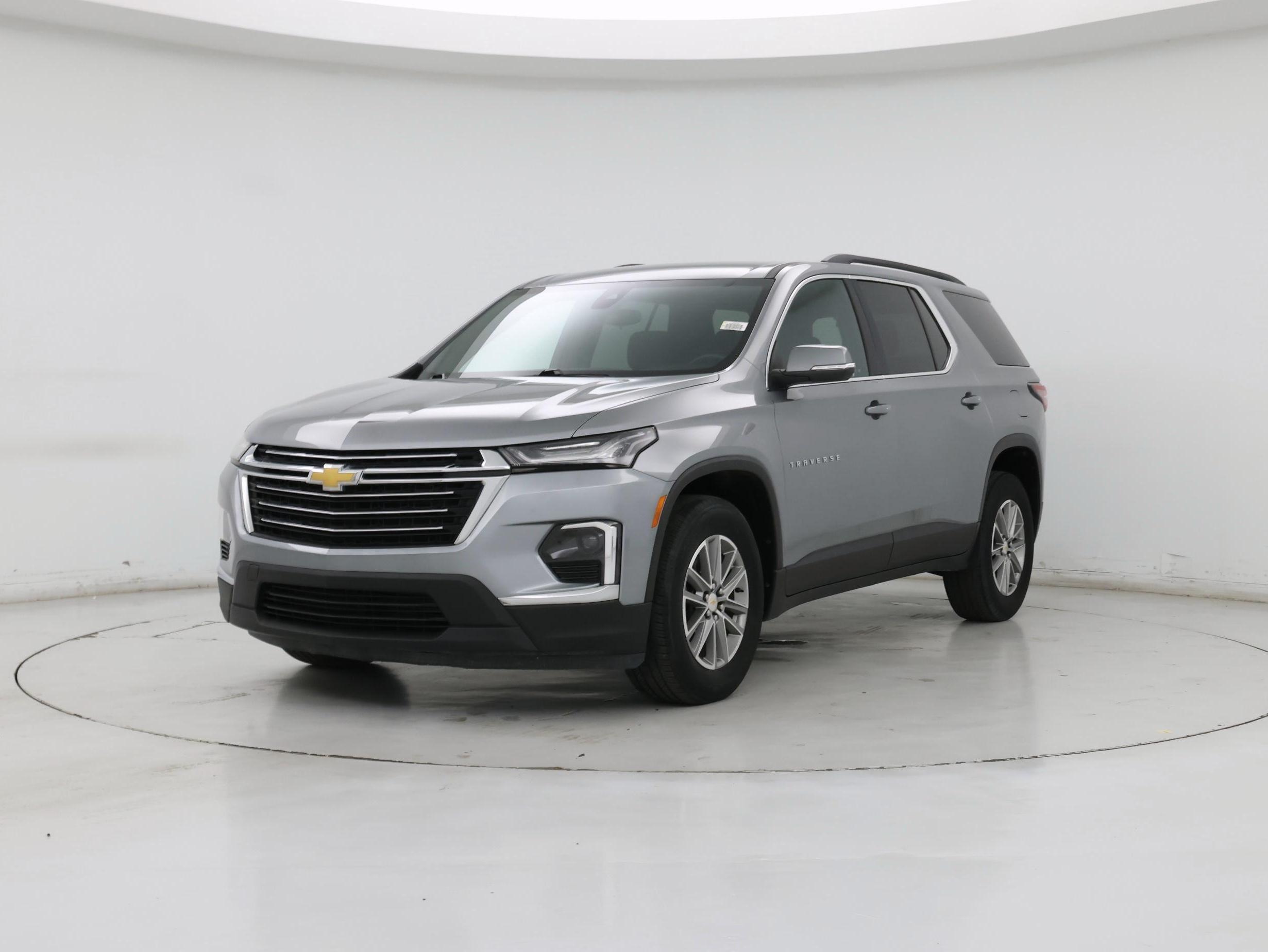 Thumbnail: 2023 Chevrolet Traverse - 4