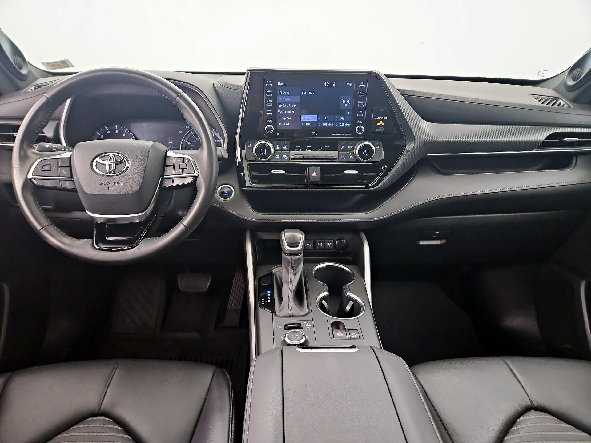 Thumbnail: 2021 Toyota Highlander - 9